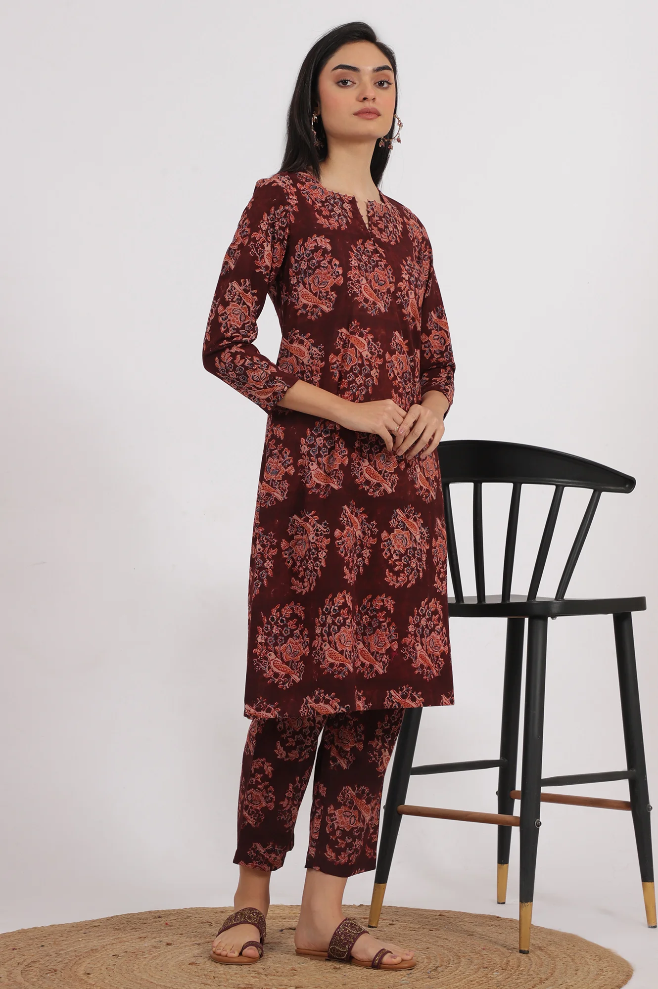 Dark Wine Kalamkari Printed Kurta, Straight Pants and Dupatta Set - Image 7