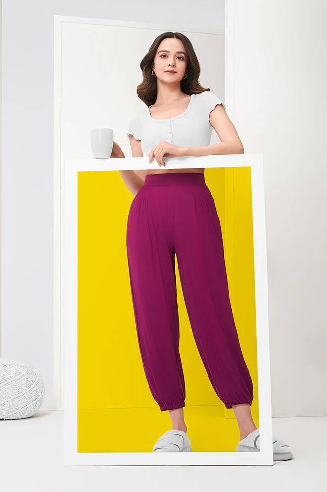 Elleven Women's Purple Solid Loose Fit Pants With Pleated Detail