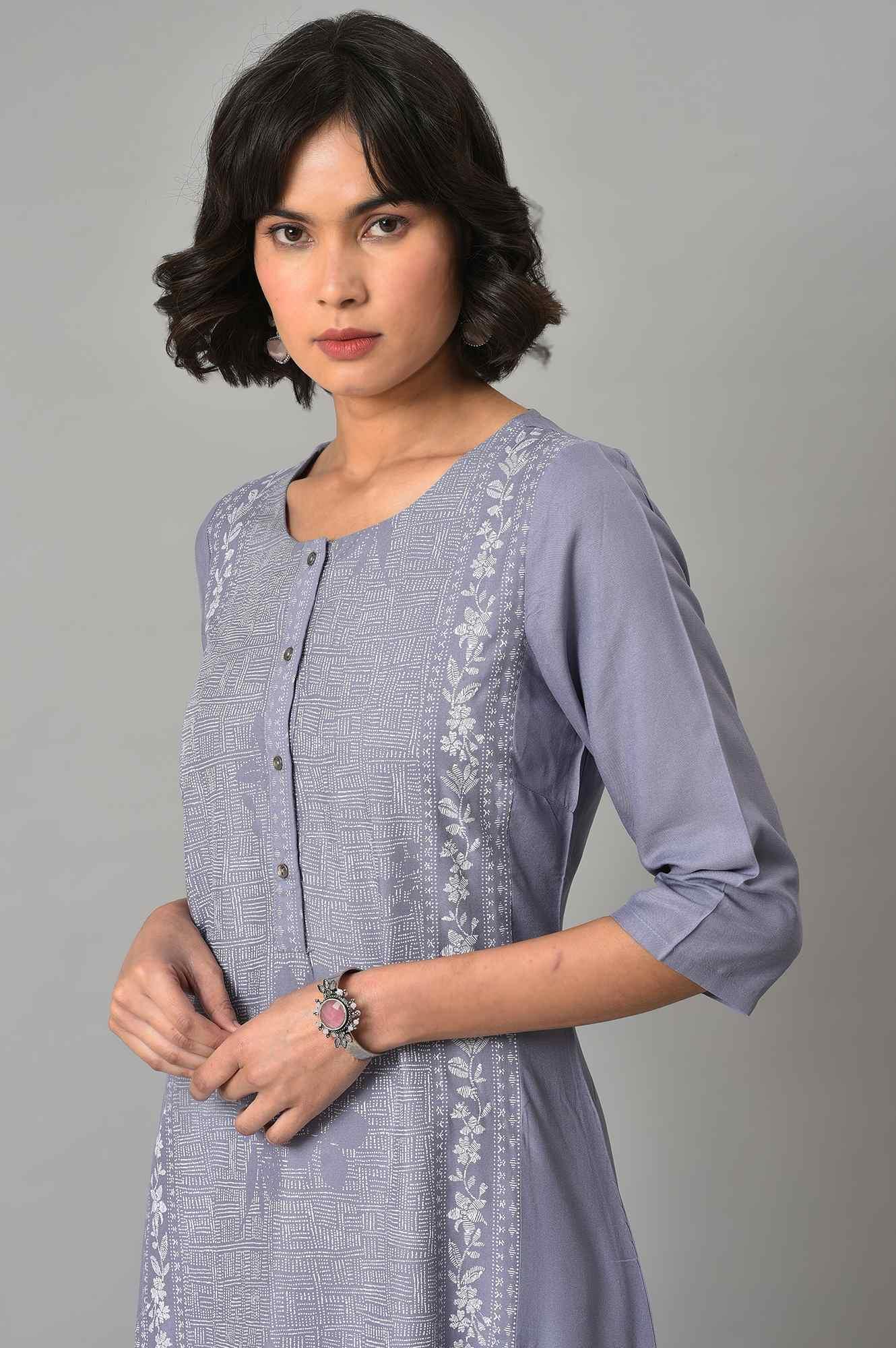 Dusk Purple Floral Printed kurta With Embroidered Ecru Pants And Dupatta - Image 5