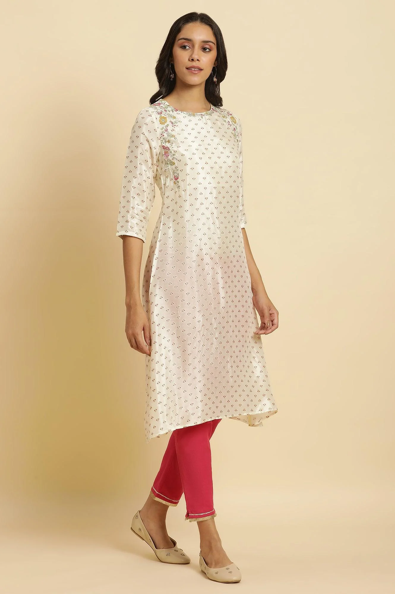 Ecru A-Line Embroidered Festive Kurta - Image 5