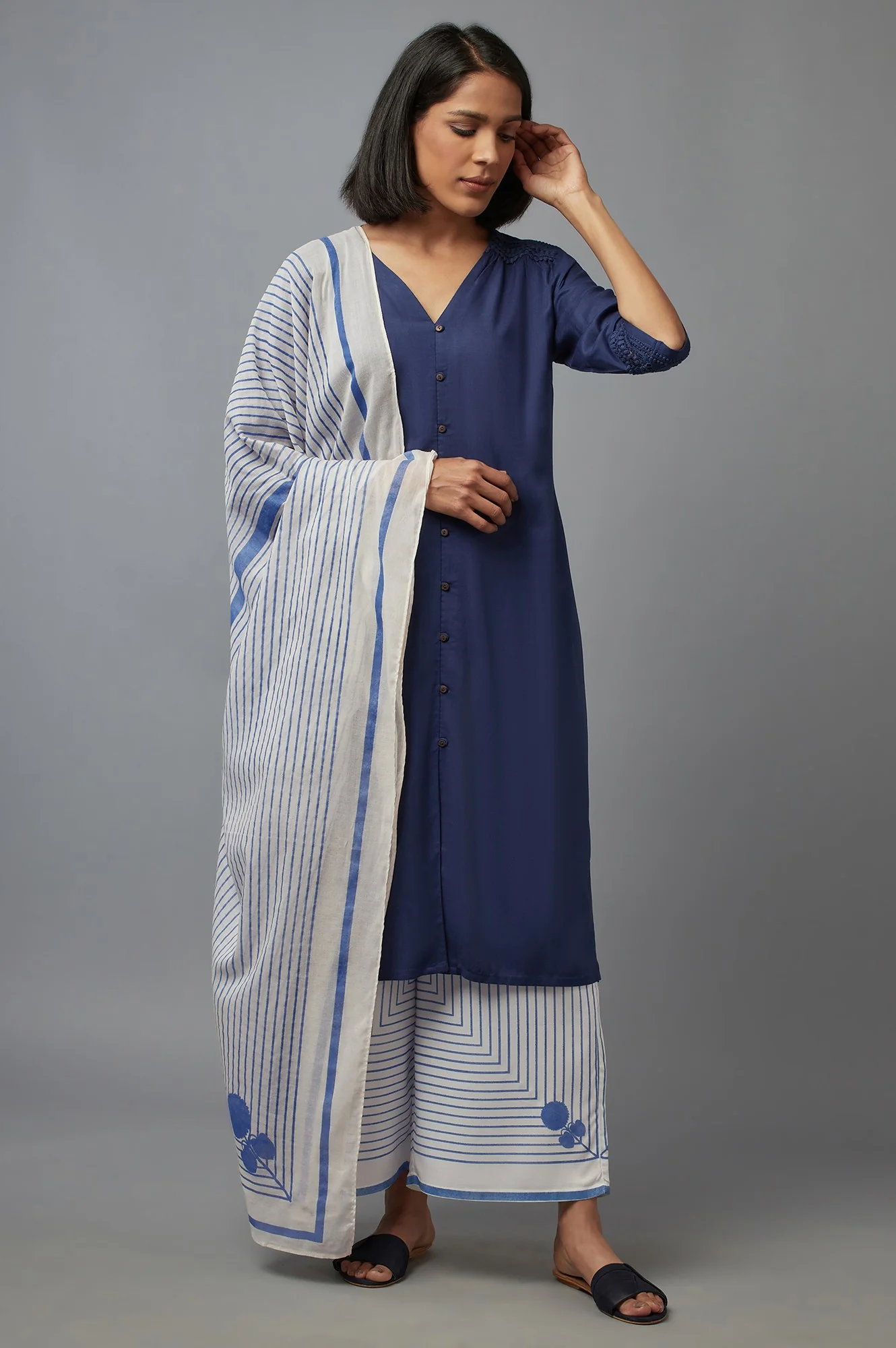Ecru and Blue Printed Dupatta - Image 2