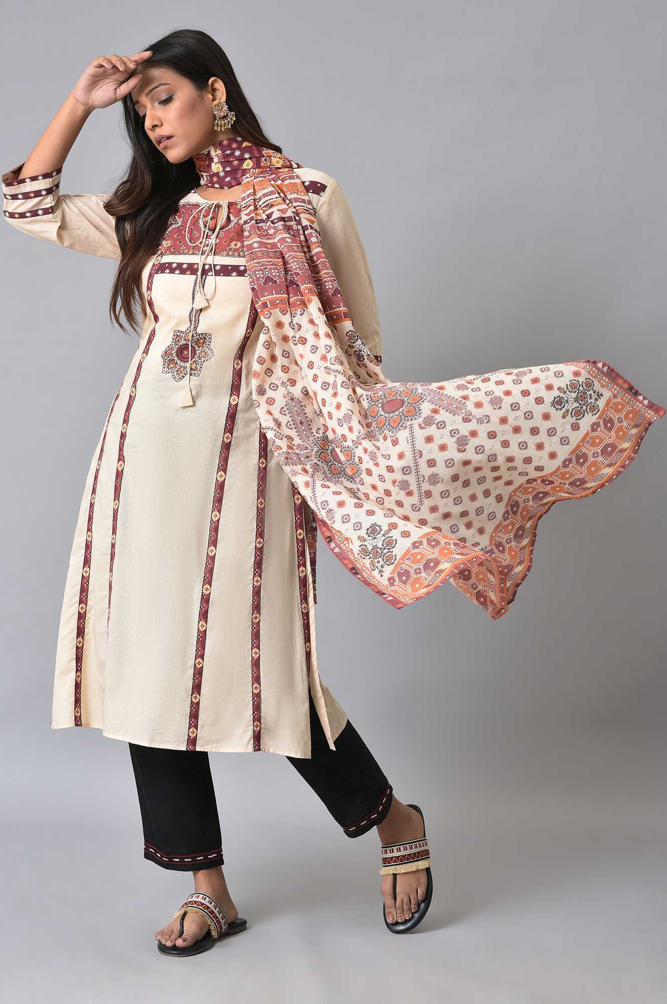 Ecru And Brown Printed Dupatta - Image 2