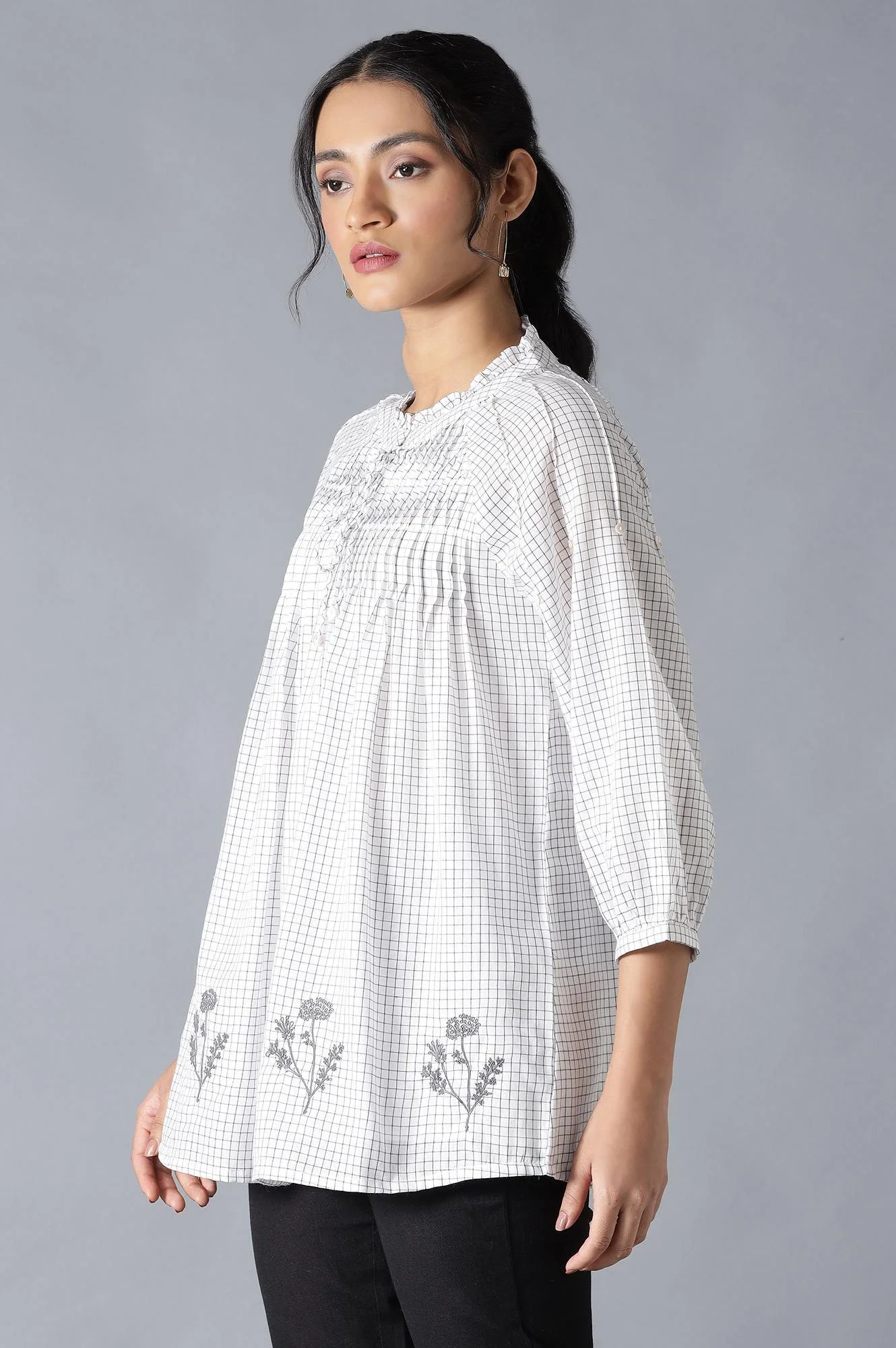 Ecru Cotton Dobby Top With Neck Tie And Embroidery - Image 3