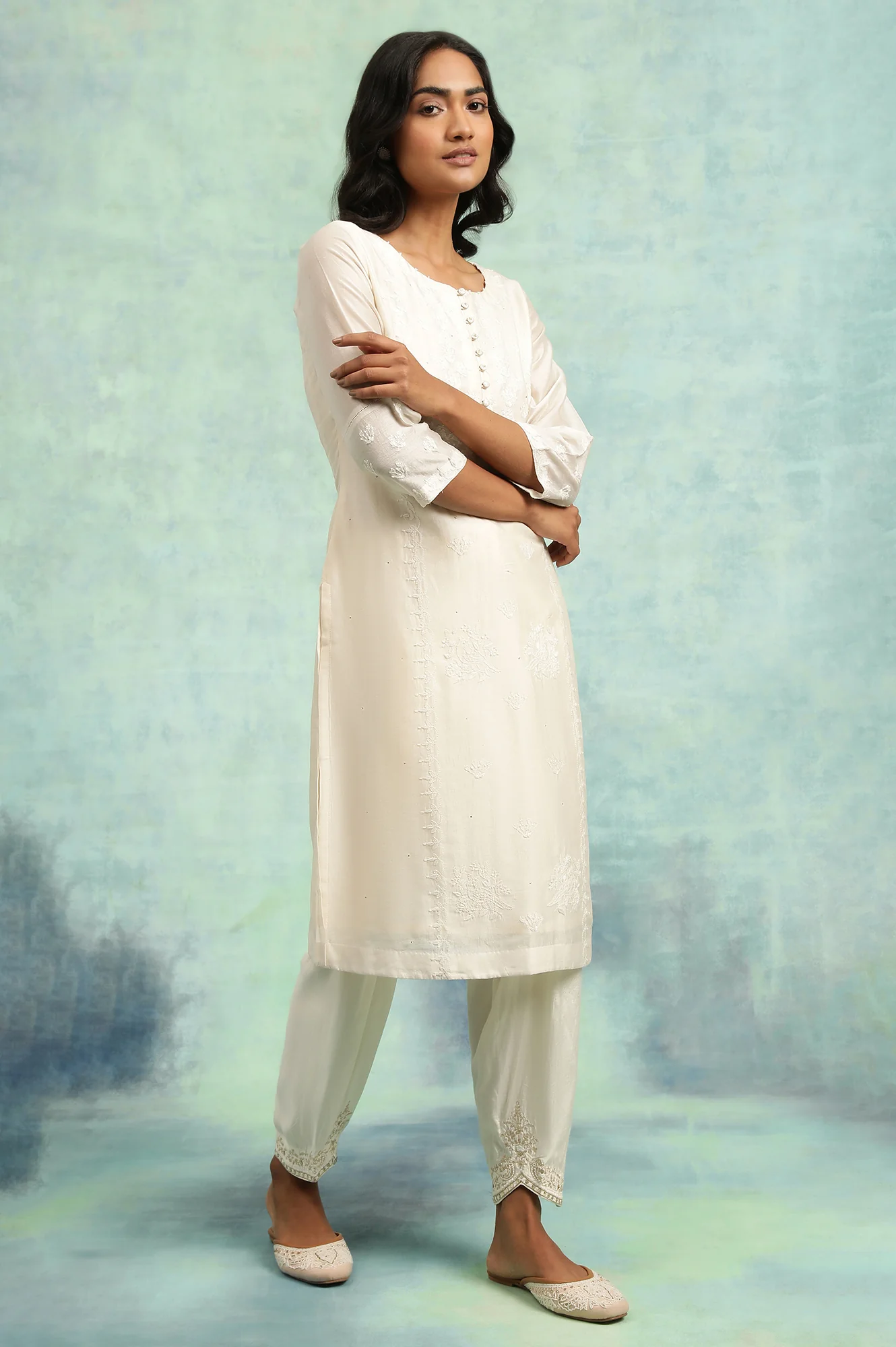 Ecru Cotton Silk Chikankari kurta - Image 3