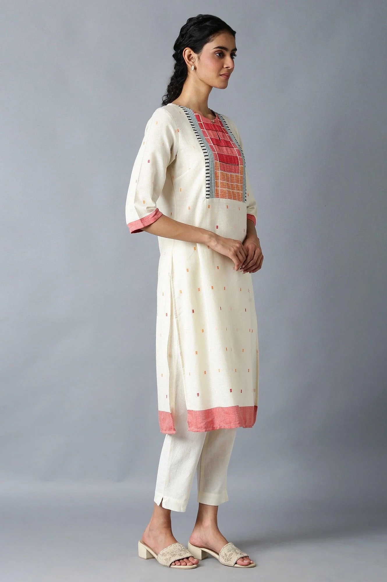 Ecru Dobby kurta With Multicoloured Yoke - Image 4
