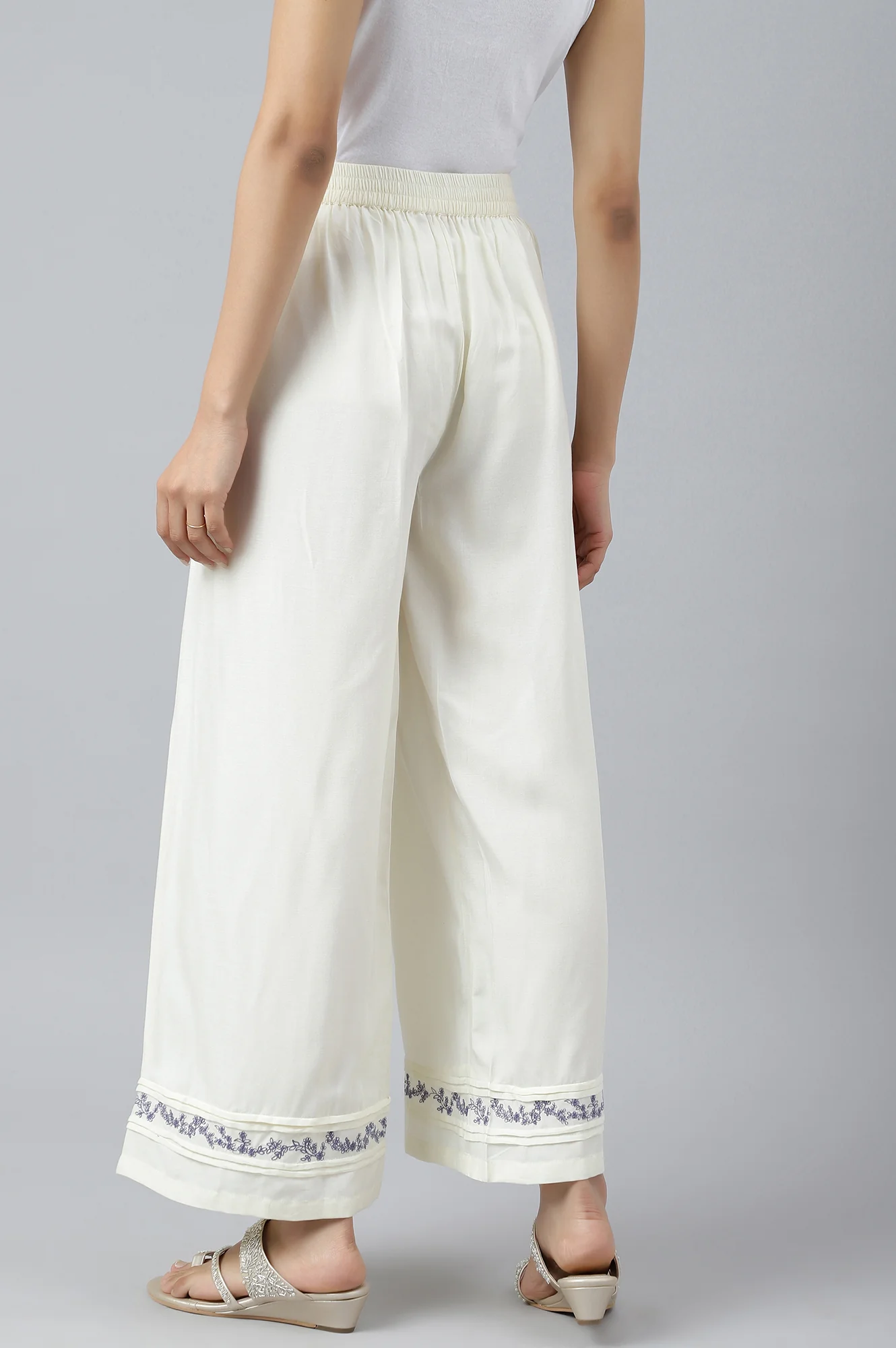 Ecru Embroidered Rayon Parallel Pants With Pleats. - Image 5