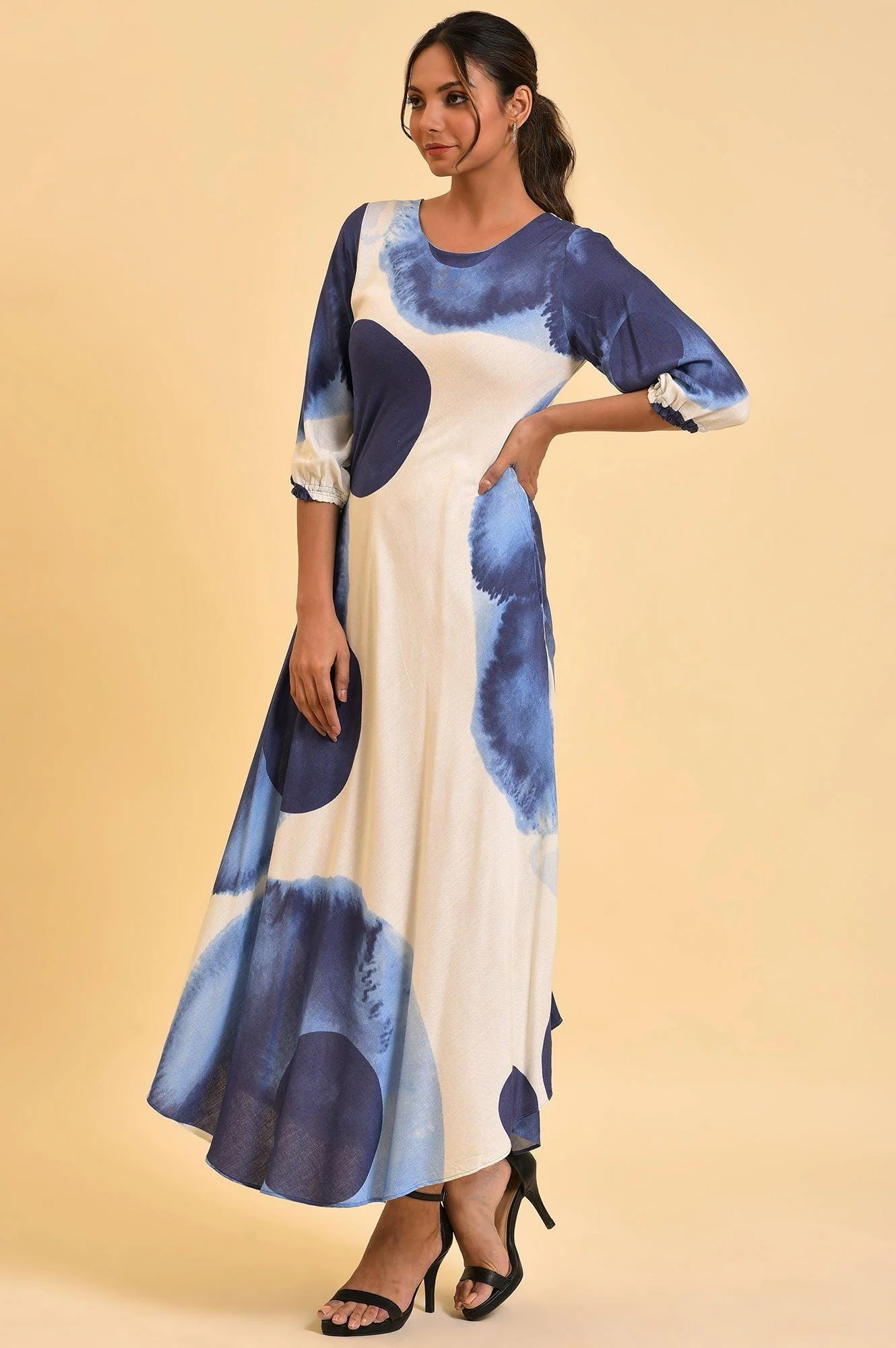 Ecru Flared Dress With Bold Blue Prints - Image 3