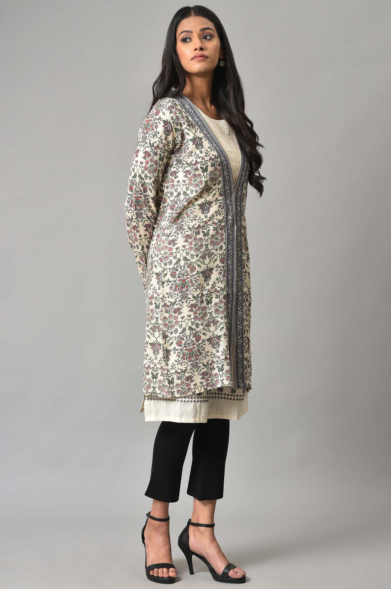 Ecru Floral Print Cardigan - Image 4