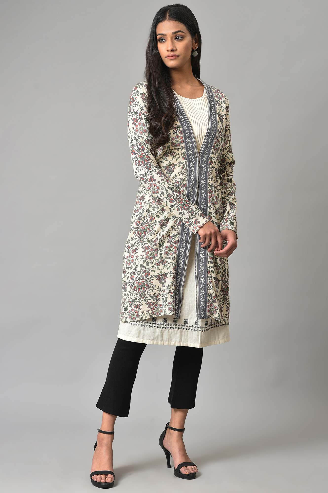 Ecru Floral Print Cardigan - Image 6