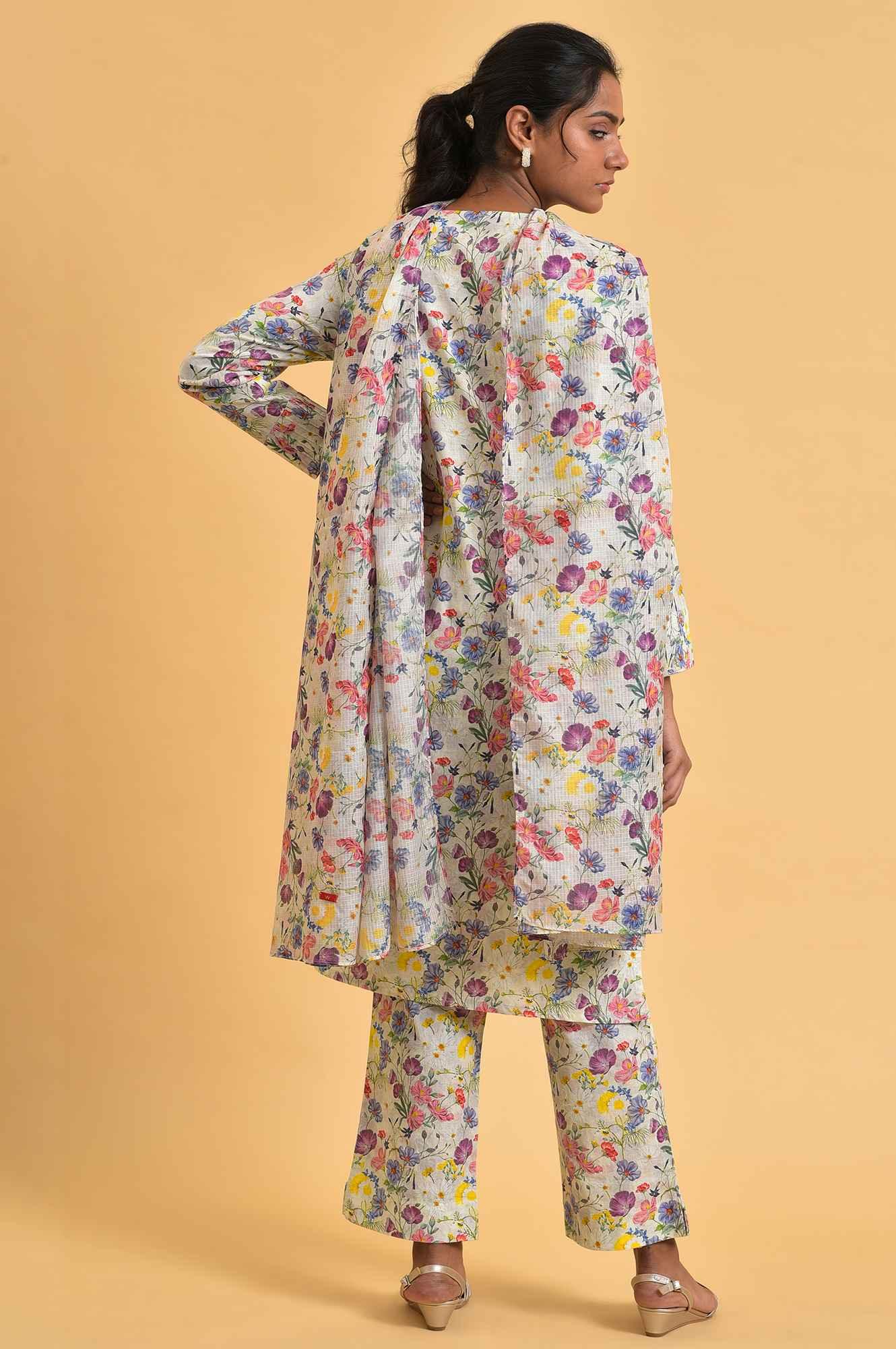 Ecru Floral Print-On-Print kurta Set - Image 2