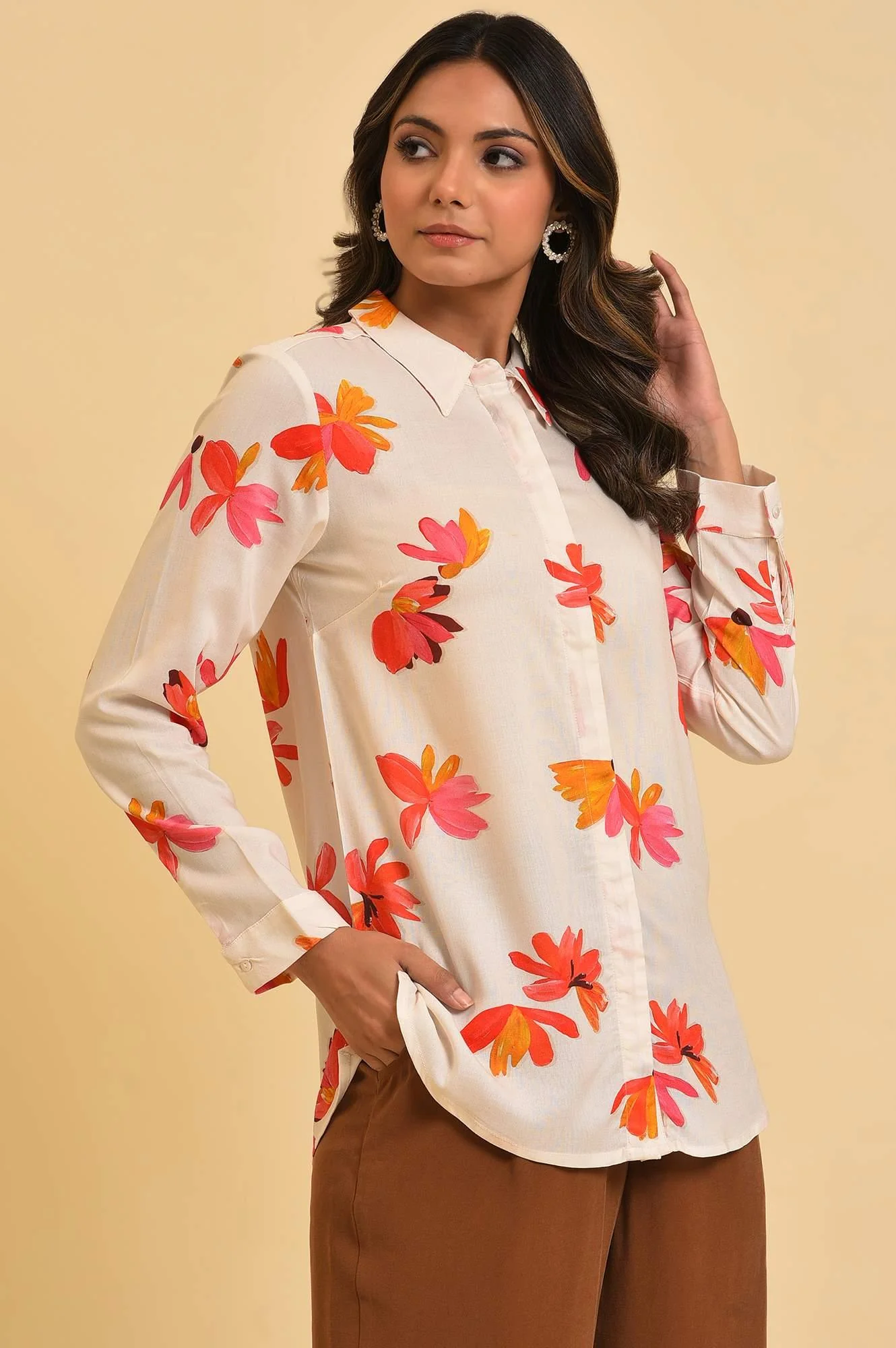 Ecru Floral Printed Shirt - Image 4