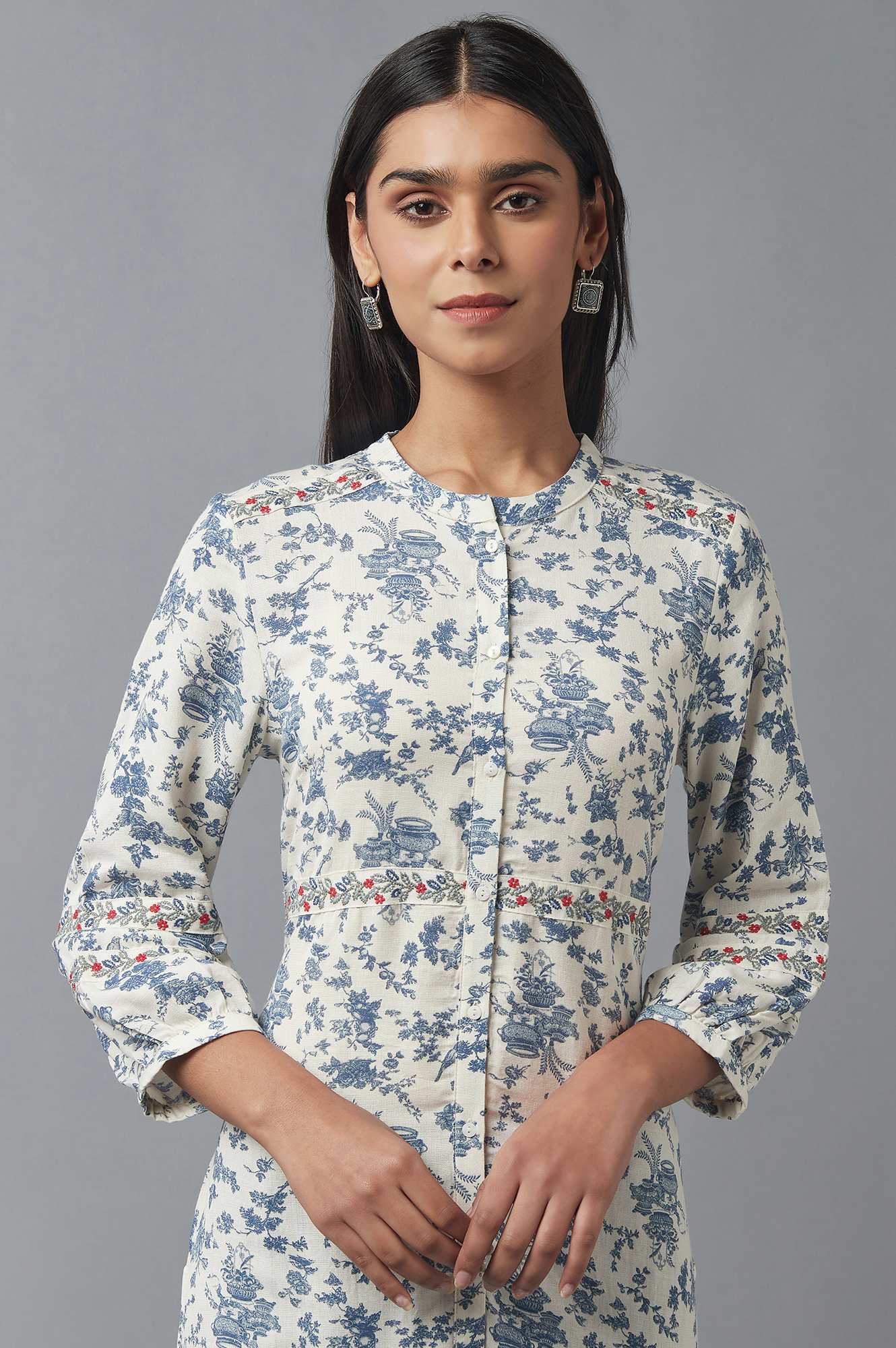 Ecru Floral Printed Thread Embroidered Rayon Flax Straight Kurta and Jegging Set - Image 2