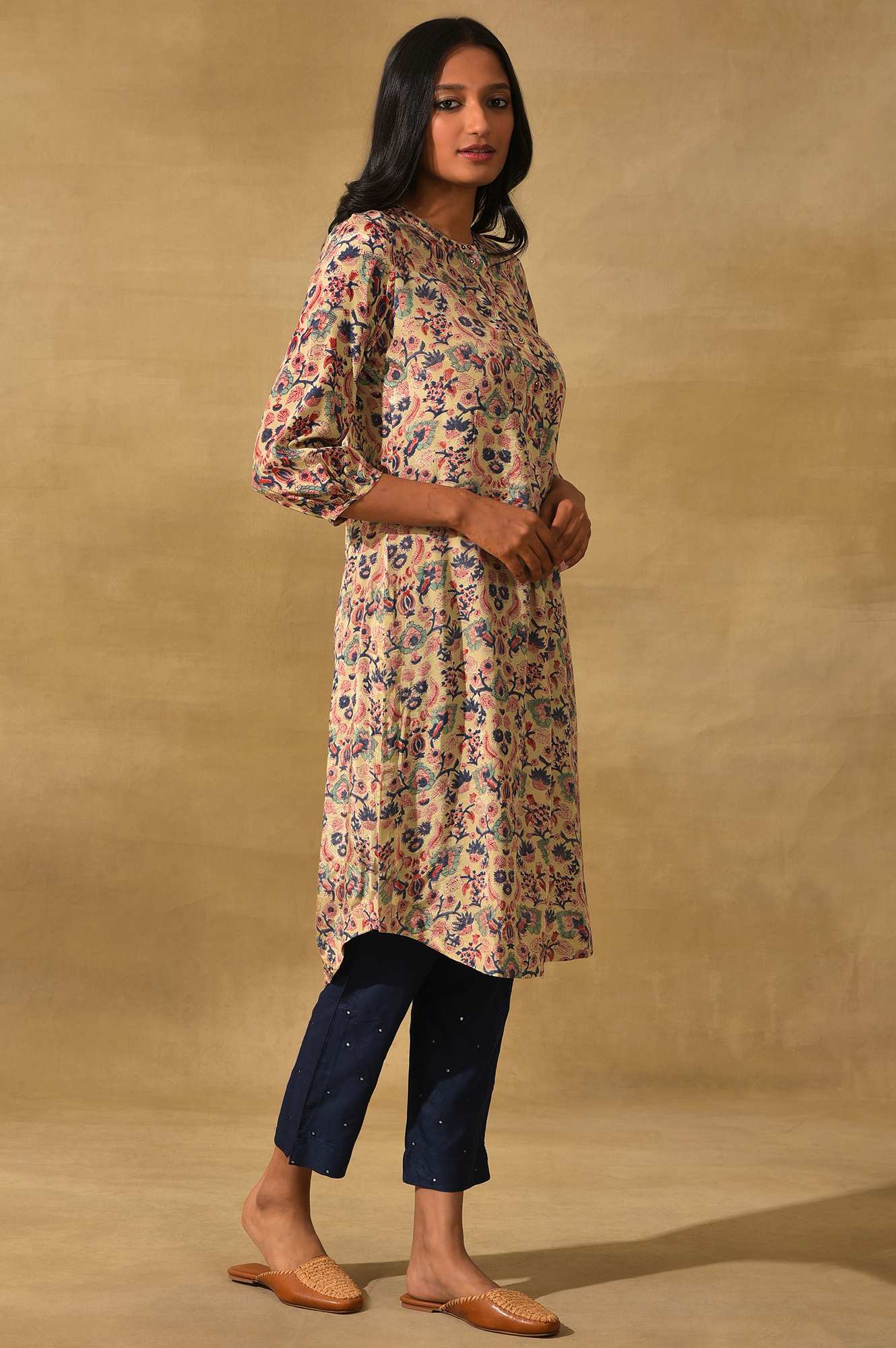 Ecru Hand Block Floral Print Shirtdress - Image 4