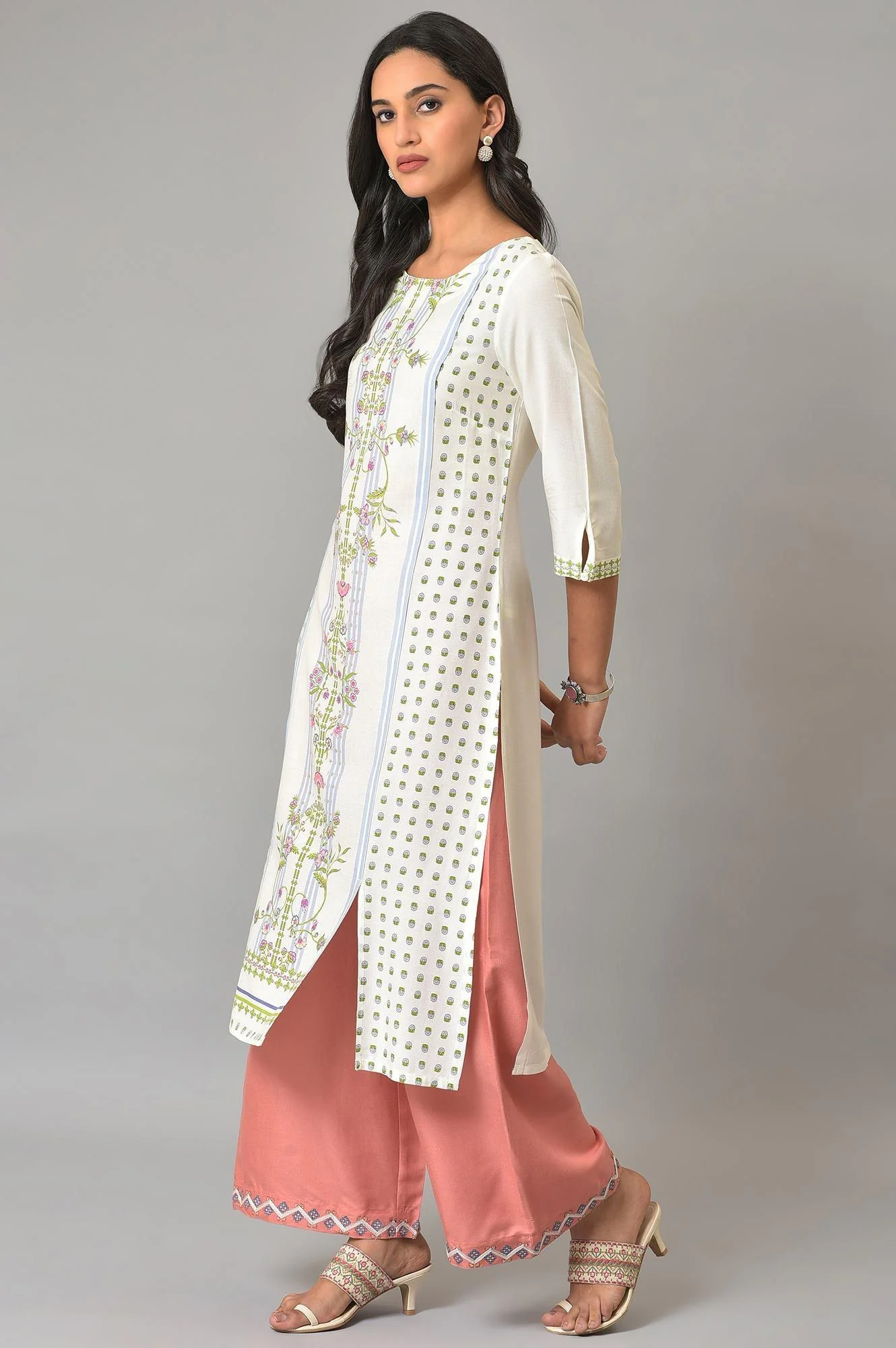Ecru Placement Floral Printed Summer Plus Size kurta - Image 3