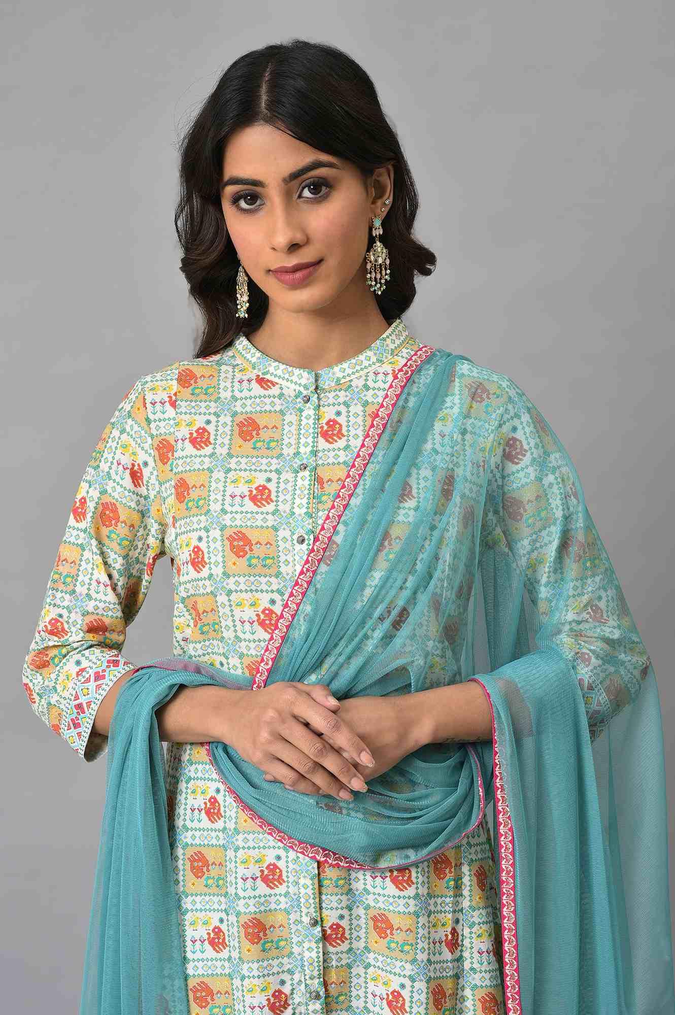 Ecru Printed Shirt kurta With Light Blue Tights And Dupatta - Image 5