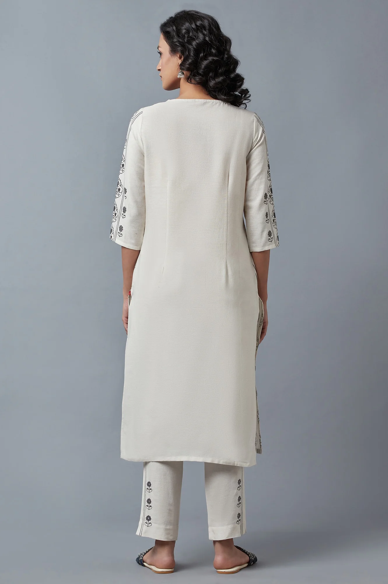 Ecru Printed Straight kurta - Image 2