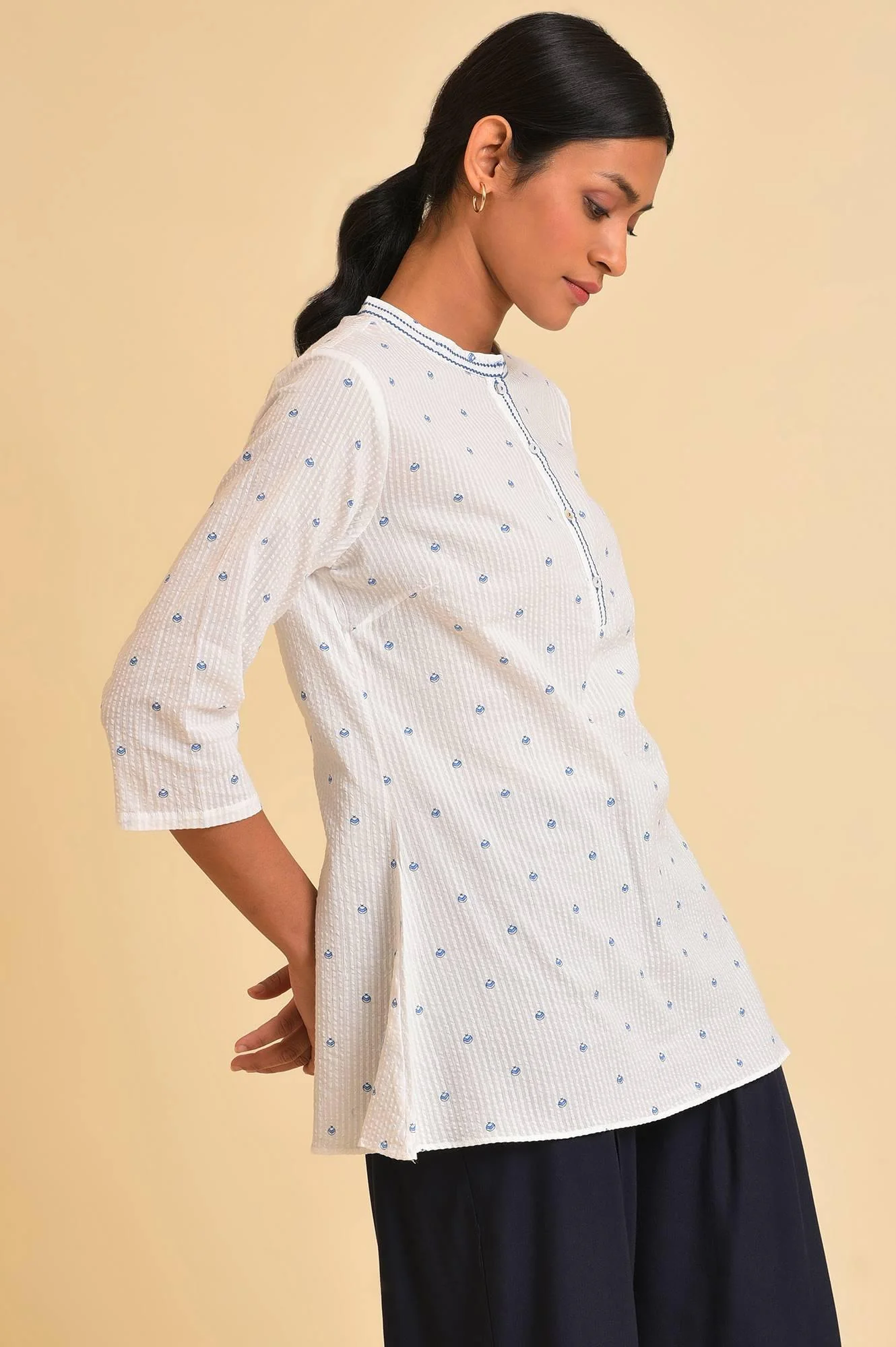 White Printed Textured Cotton Top - Image 4