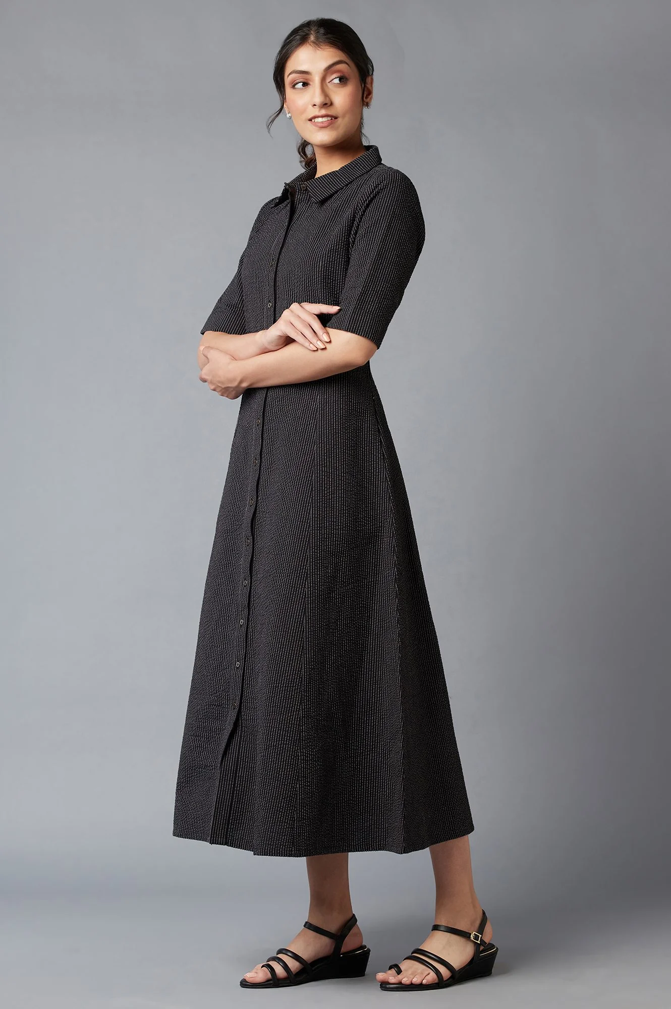 Ercu And Black Embroidered Cotton Shirt Dress - Image 3