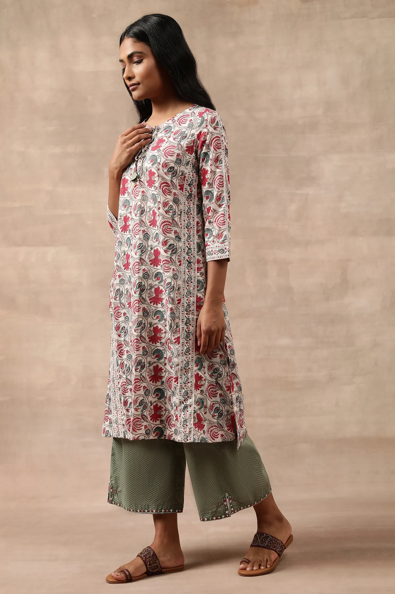 Floral Hand Block Print Cotton kurta - Image 3