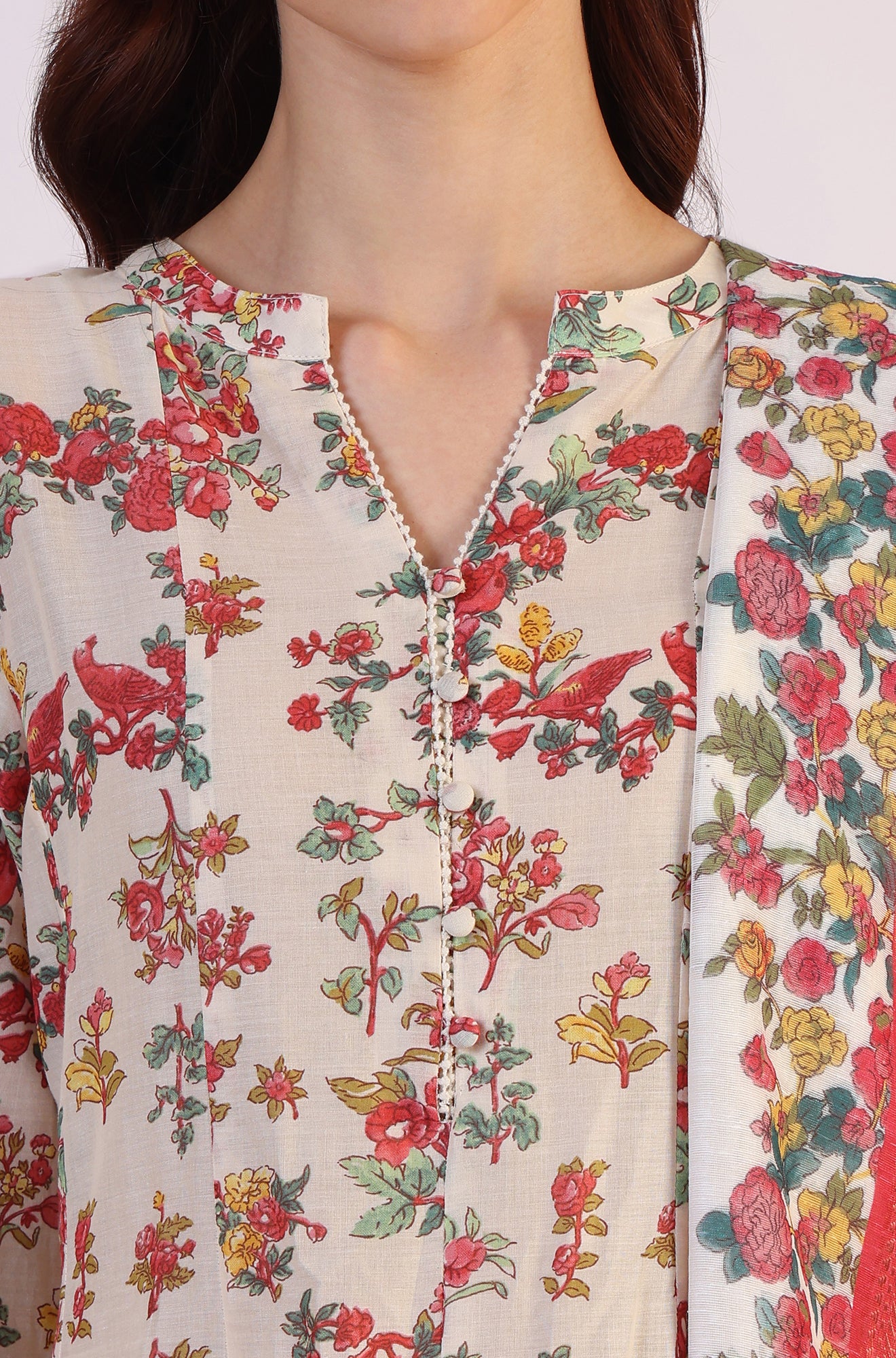 White Floral Printed Flared Pure Cotton Kurta & Straight Pant With Dupatta Set - Image 4