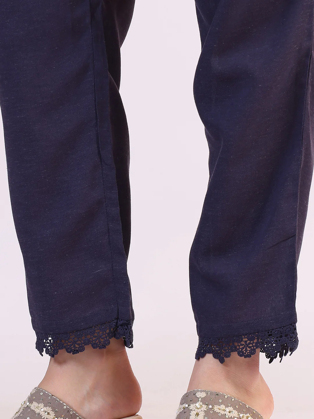 Floral Printed Flared Sheer Kota Kurta & Straight Pant with Dupatta Set - Image 10