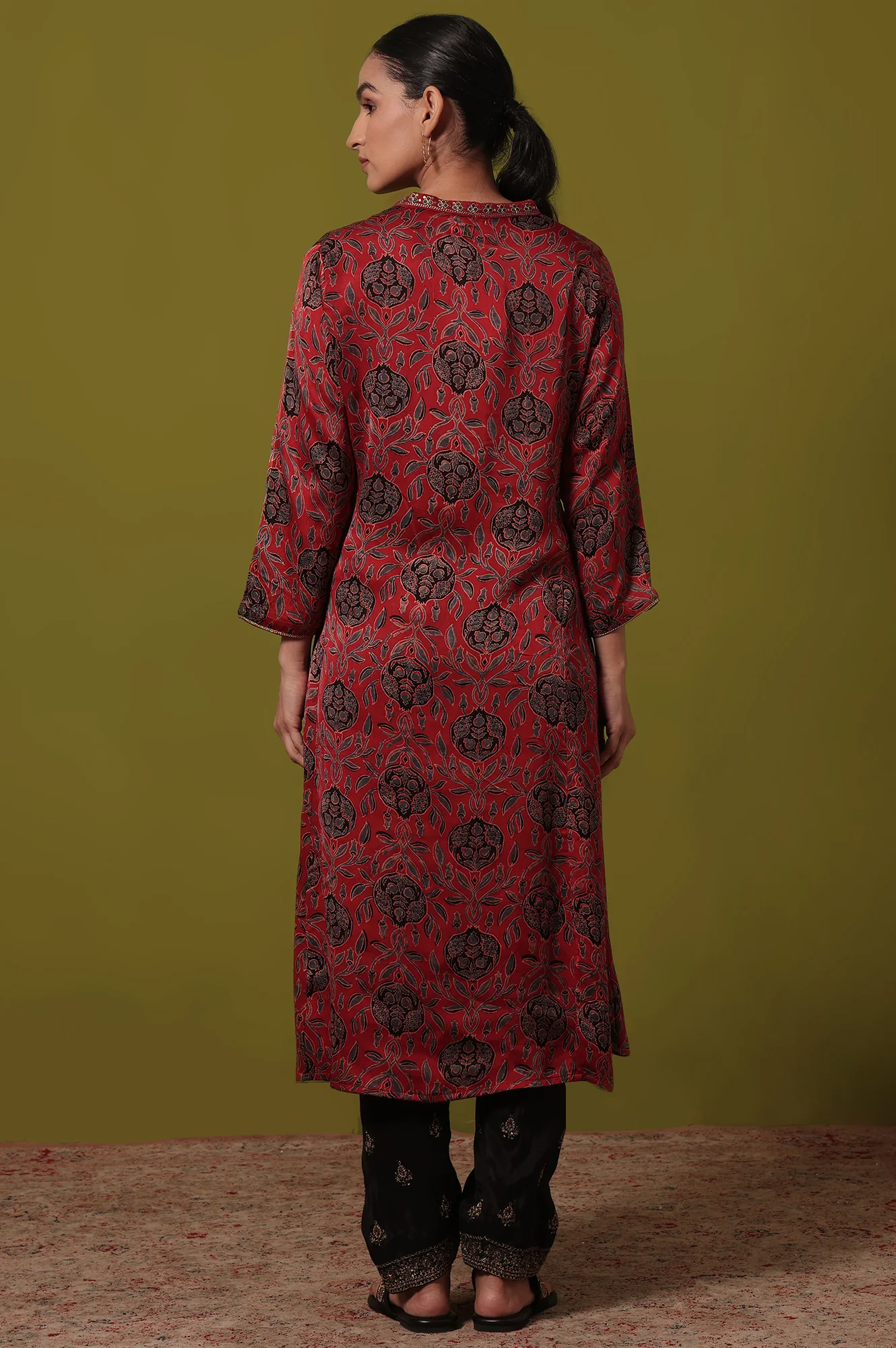 Red Floral Printed Flared Viscose Kurta - Image 6