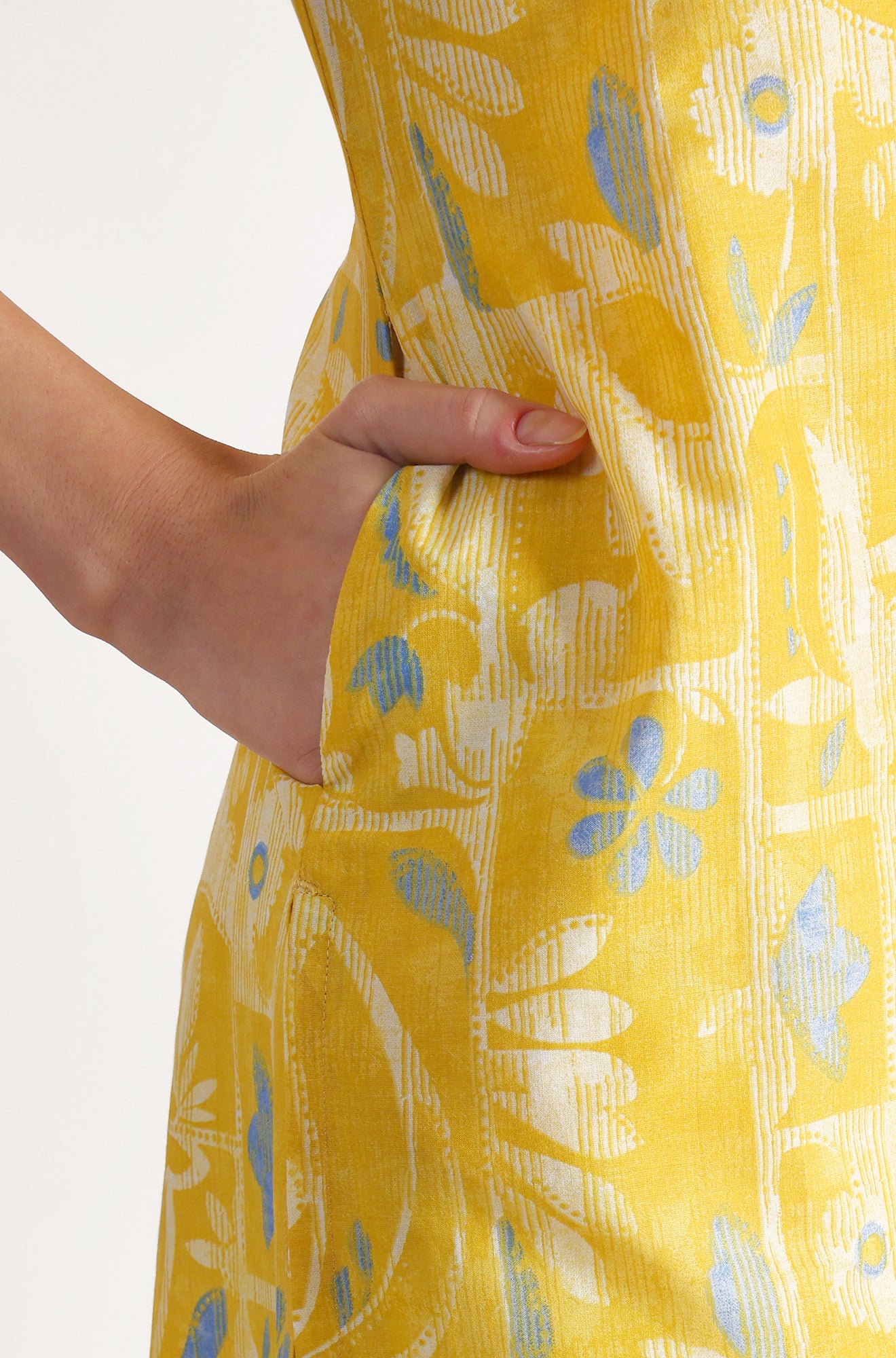 Yellow Floral Printed Straight Pure Cotton Kurta - Image 8