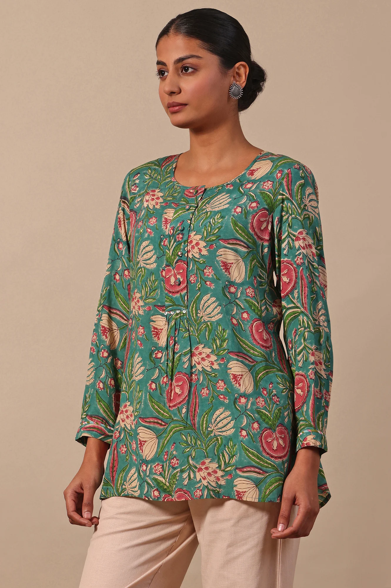 Green Floral Printed Straight Top - Image 5