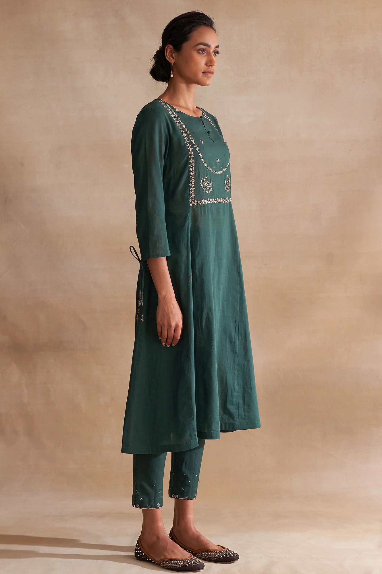 Folksong By W Dark Green Embroidered Voile kurta - Image 4