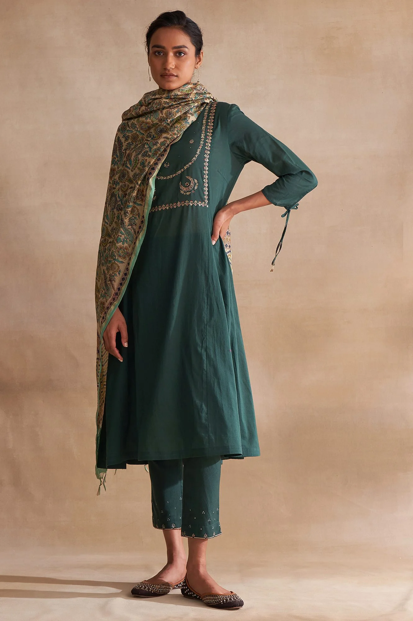 Folksong By W Dark Green Embroidered Voile kurta - Image 5