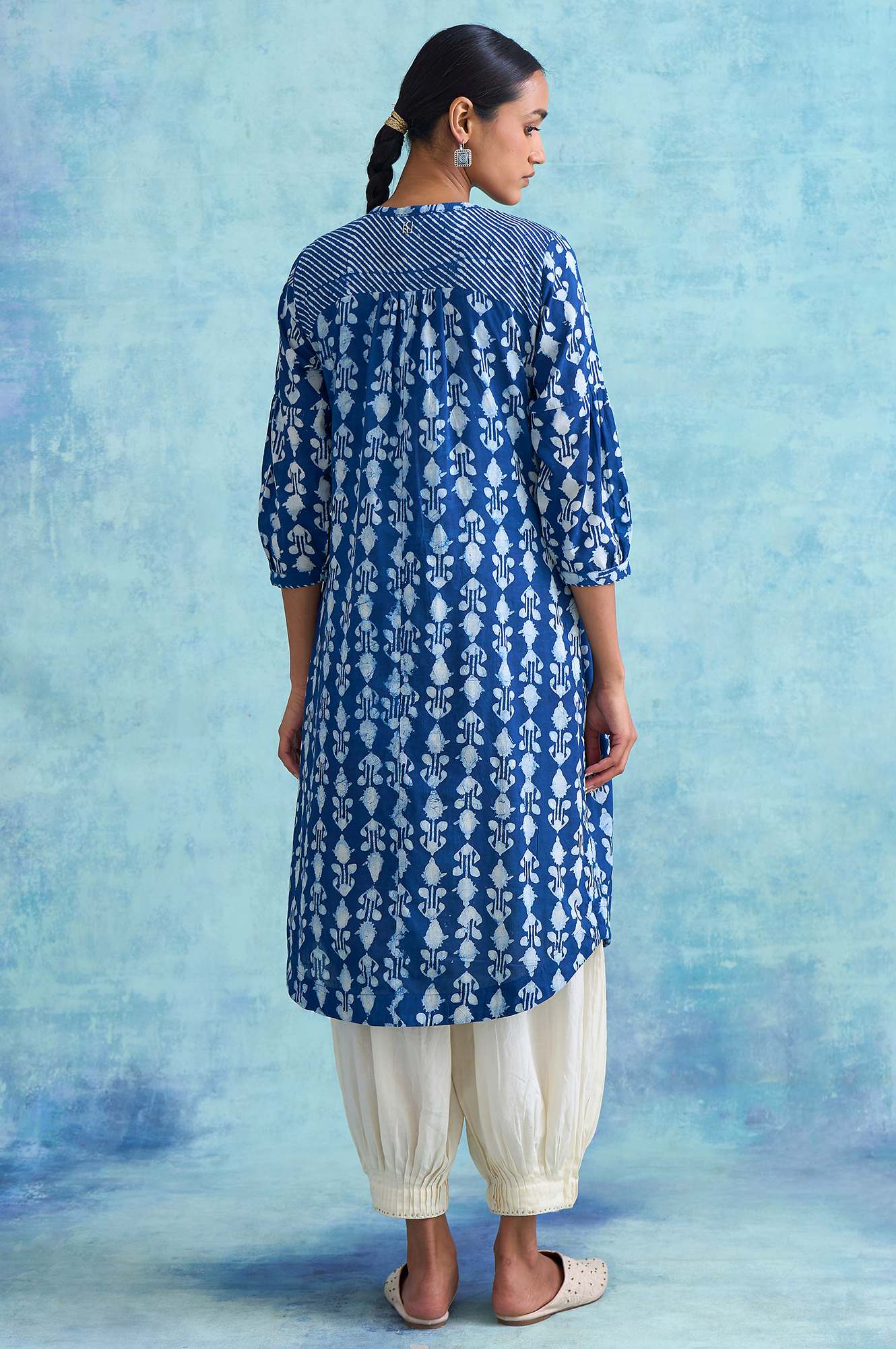 Folksong By W Indigo Booti Dabu Print kurta - Image 2