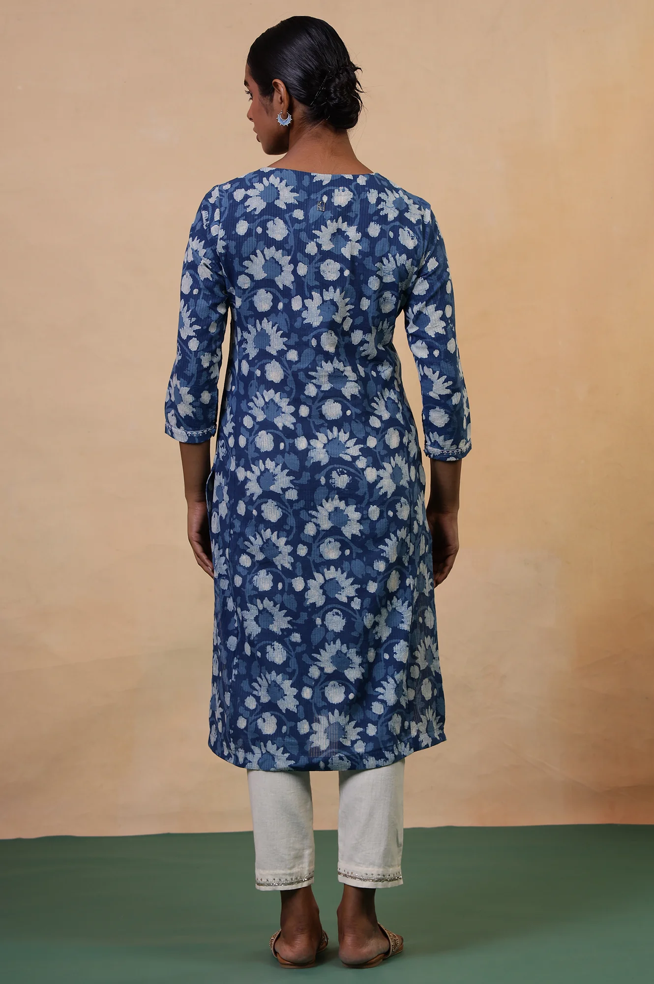Folksong Indigo Floral Kantha Hand Block Printed Cotton Straight Kurta - Image 5