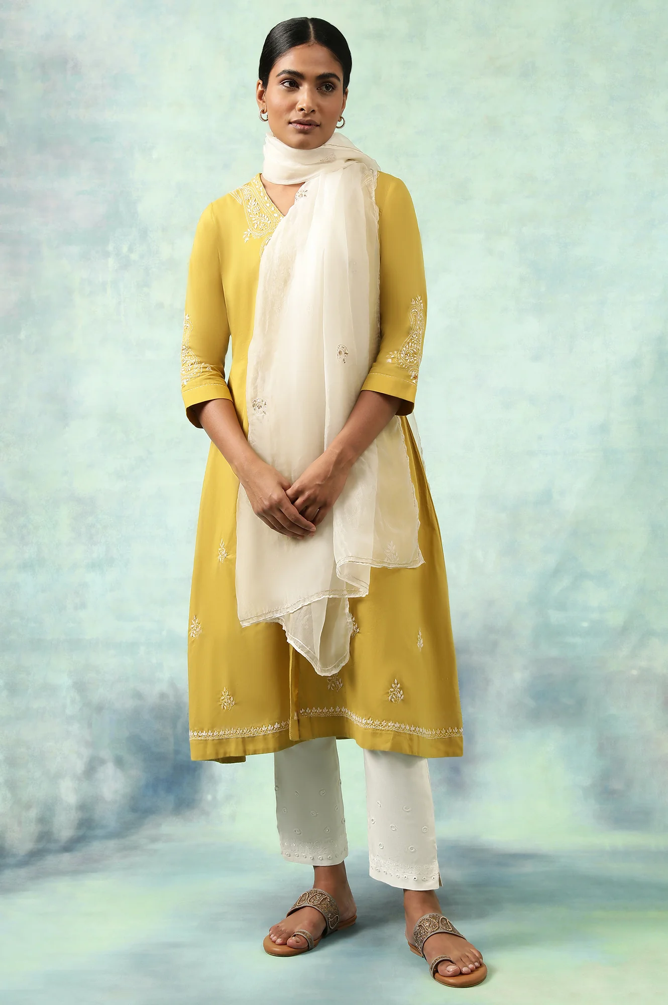 Green Cotton Voile Chikankari kurta - Image 5
