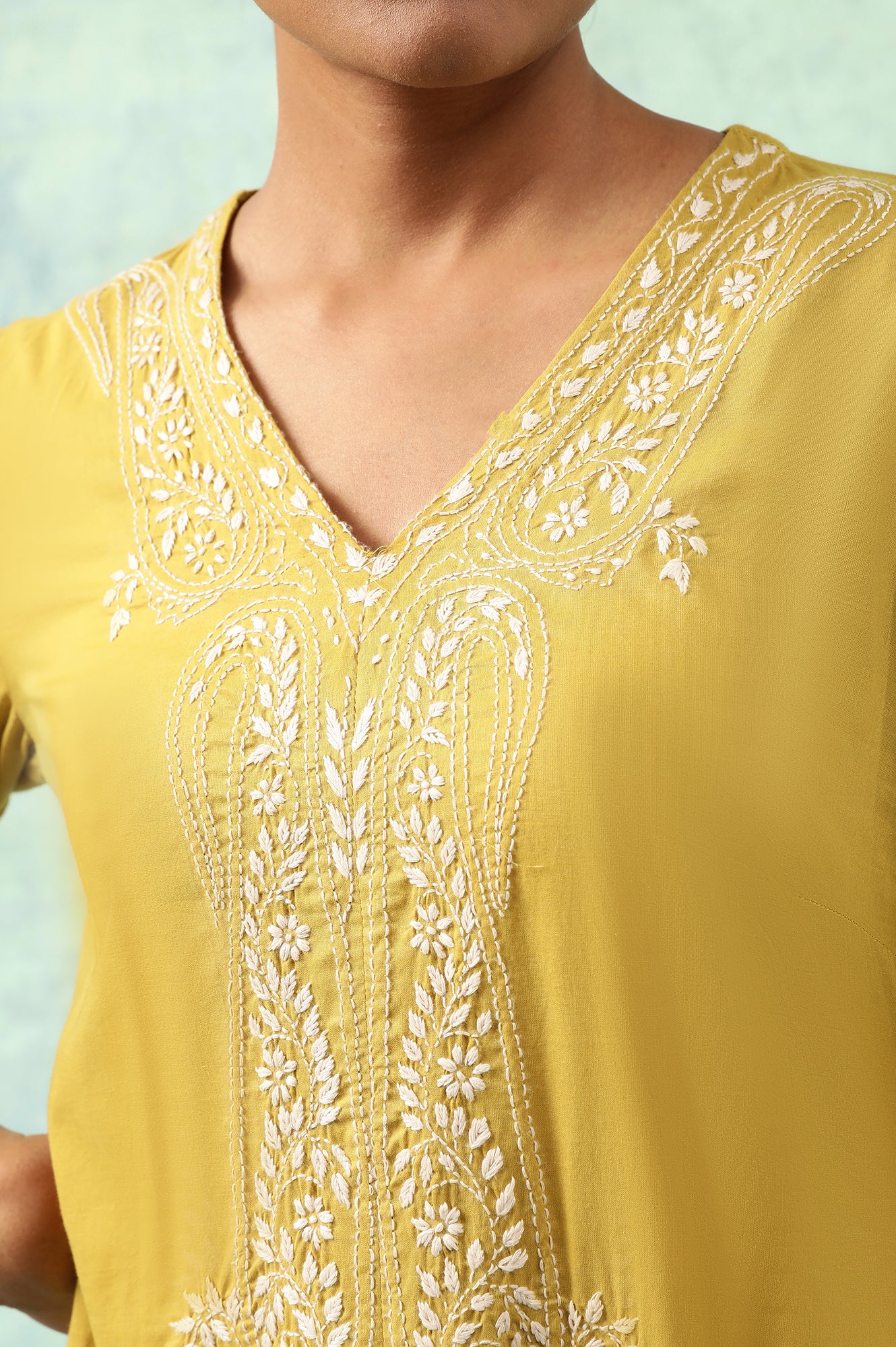 Green Cotton Voile Chikankari kurta - Image 7