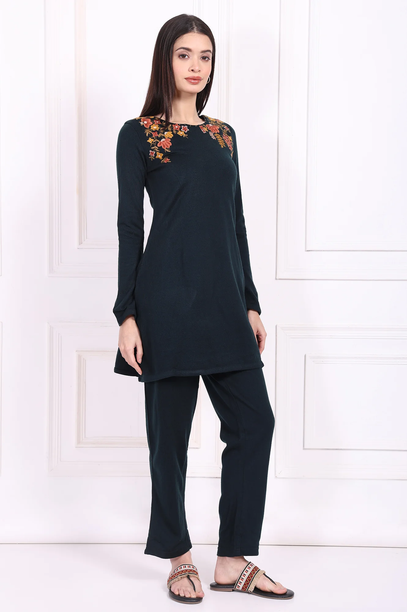 Green Embroidered A-Line Acrylic Kurta with Straight Pant - Image 6