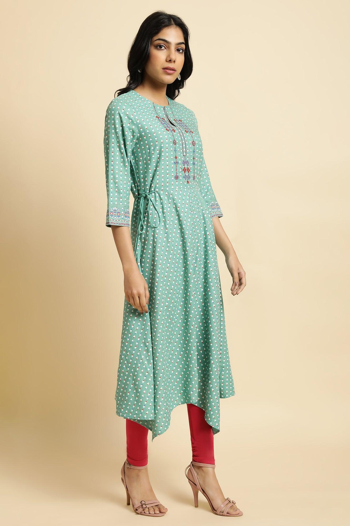 Green Embroidered Asymmetric kurta - Image 4