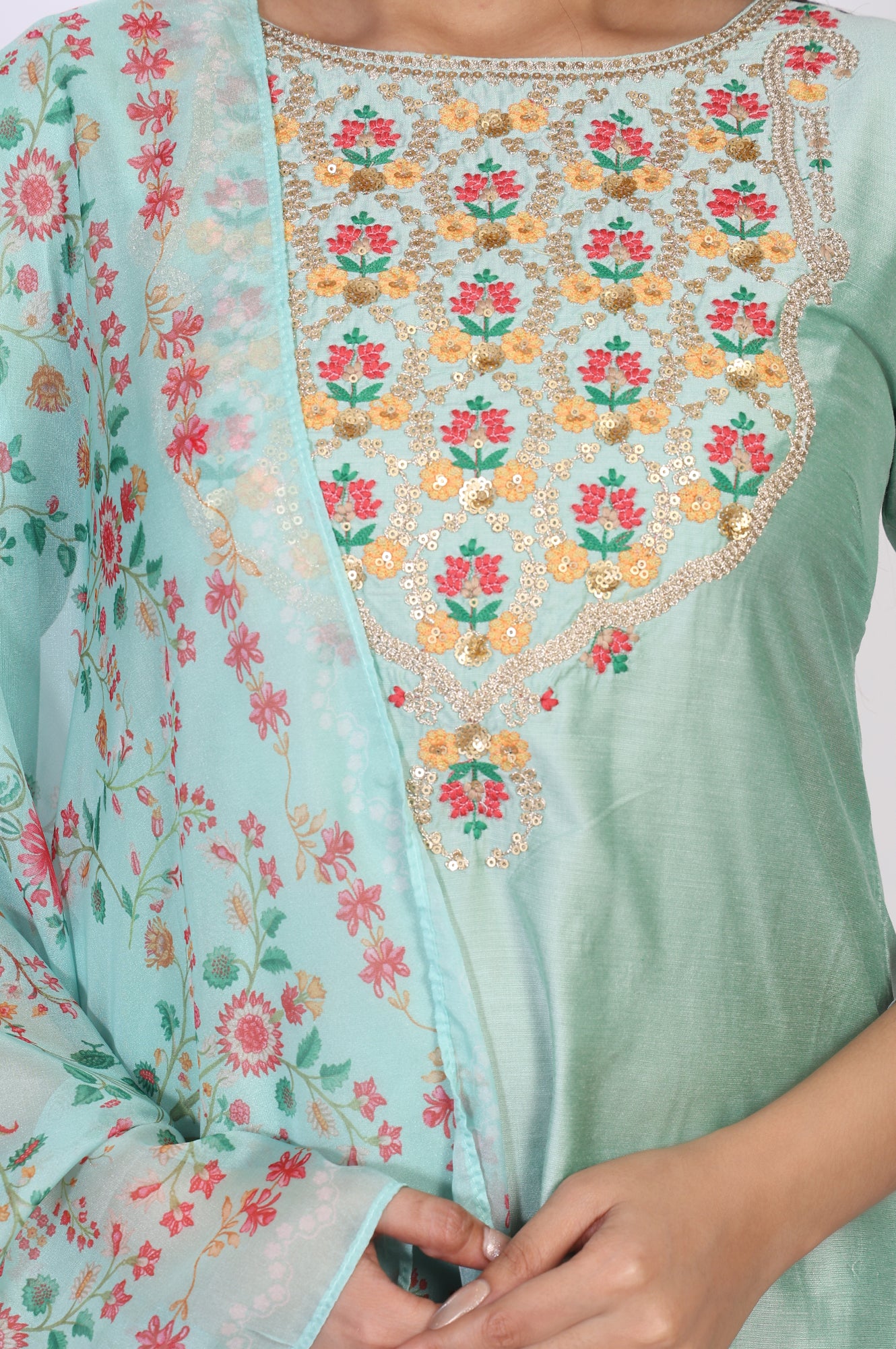 Green Embroidered Straight Jacquard Kurta with Straight Pant and Dupatta Set - Image 3