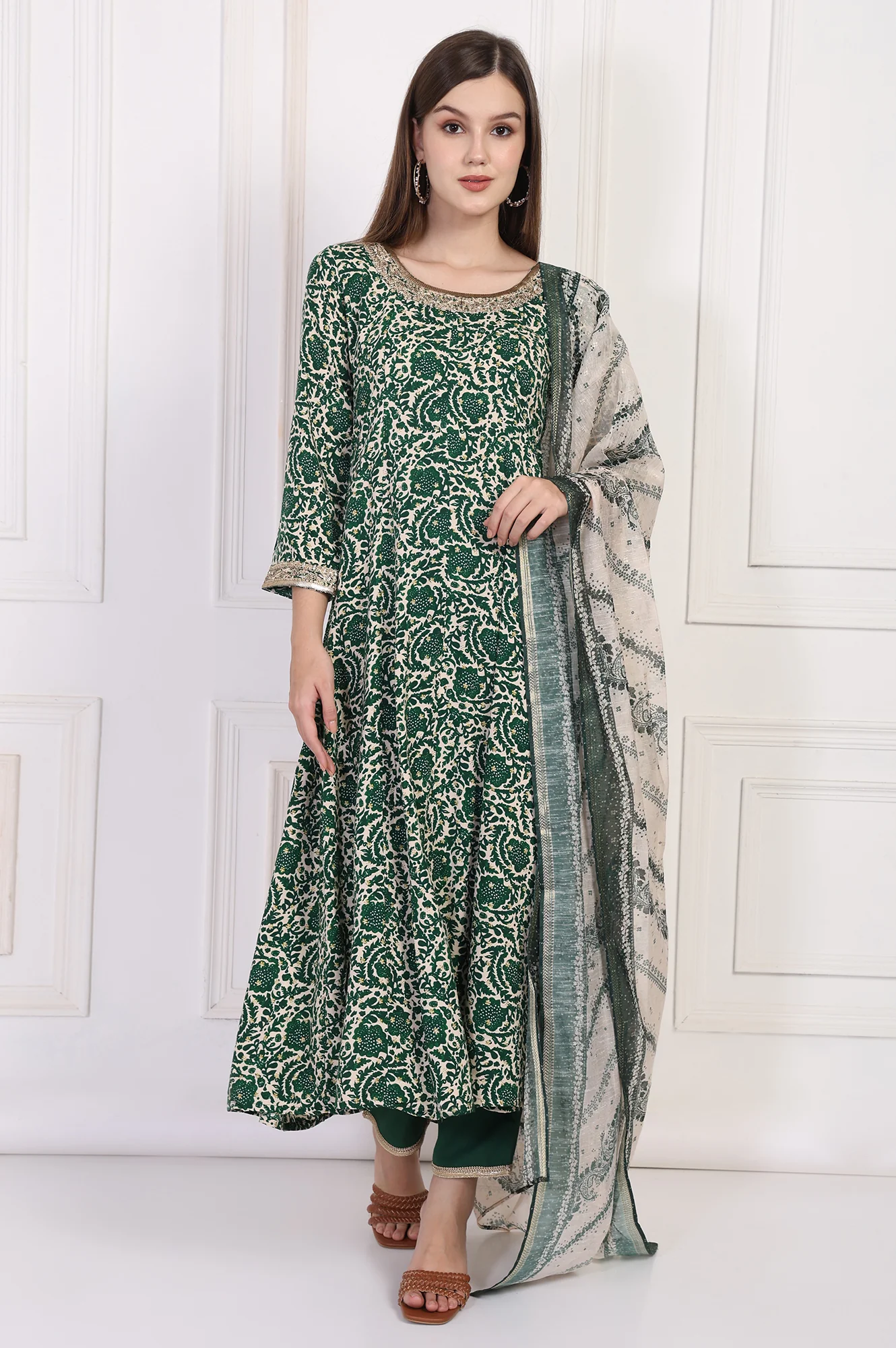 Green Ethnic Motifs Printed Embellished Anarkali Kurta with Straight Pant and Dupatta Set - Image 2