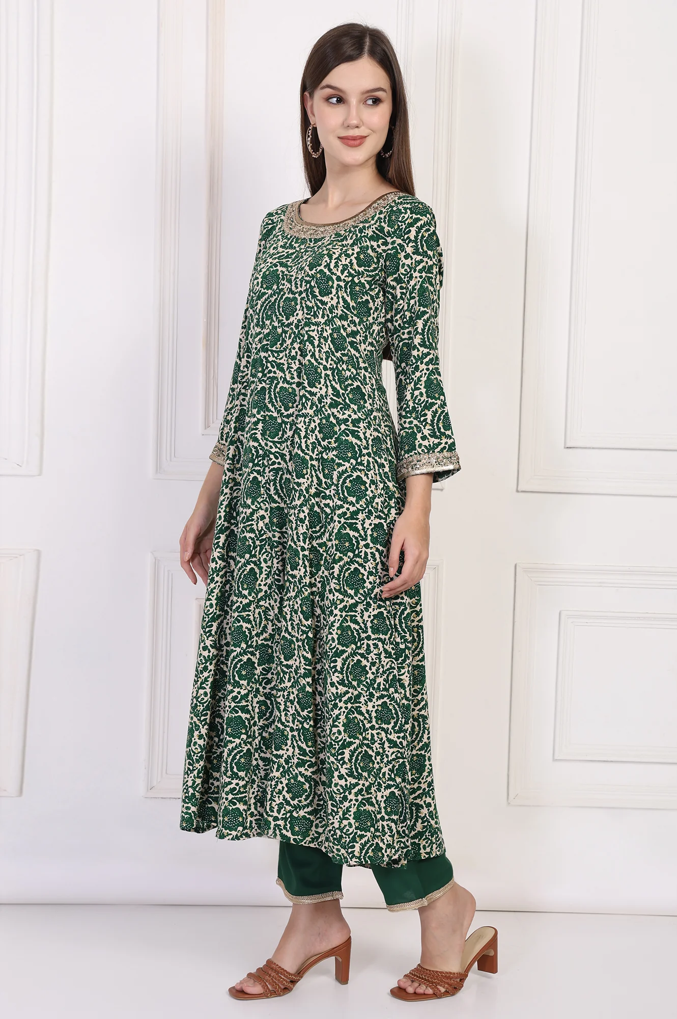 Green Ethnic Motifs Printed Embellished Anarkali Kurta with Straight Pant and Dupatta Set - Image 4