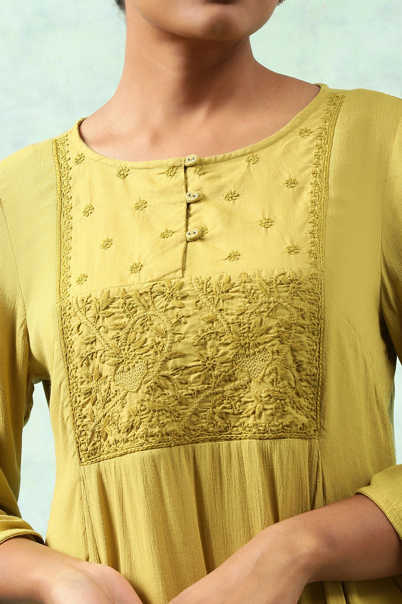 Green Flared Chikankari kurta In Rayon Crepe - Image 7