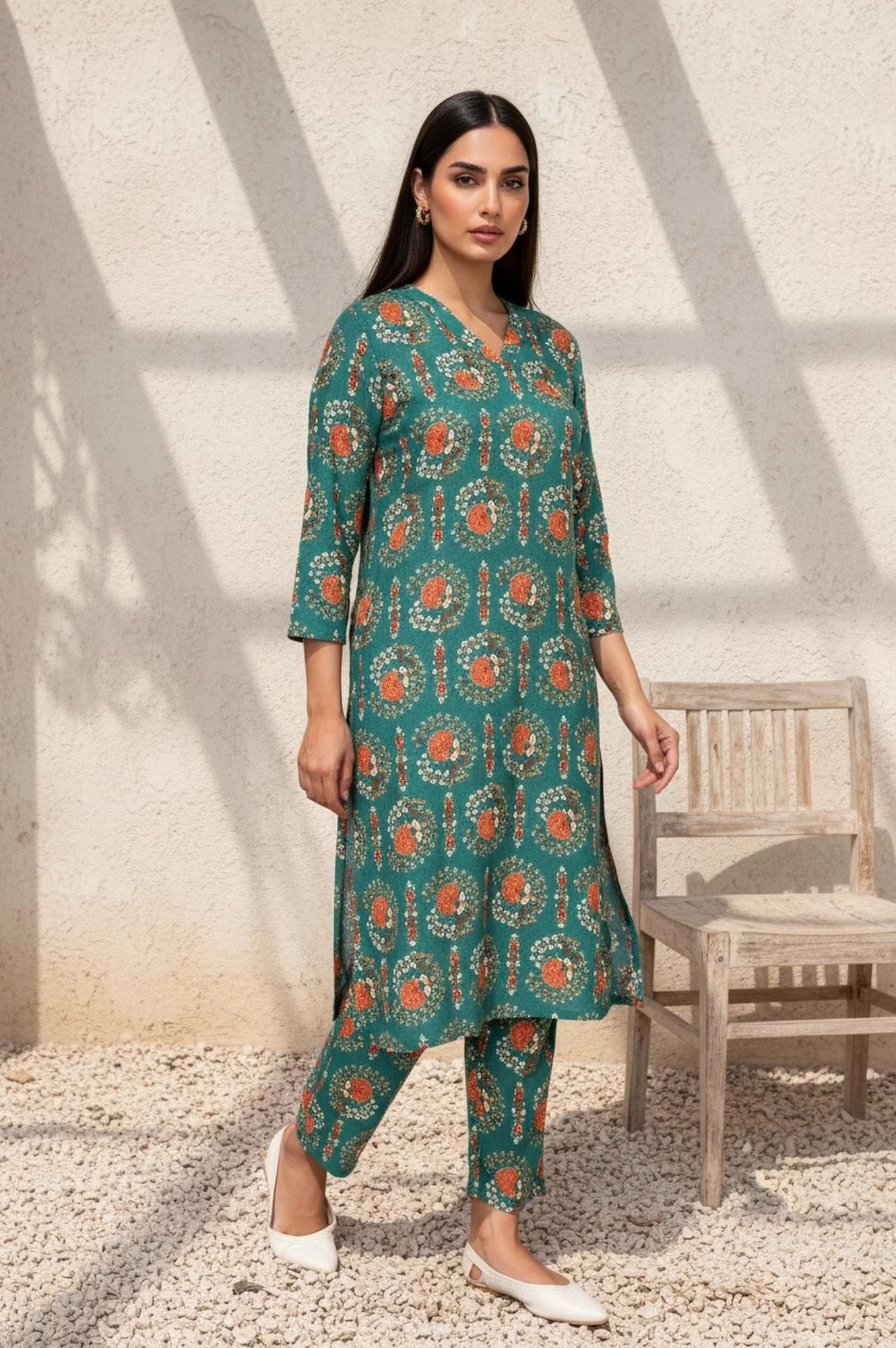 Green Floral Printed Straight Rayon Kurta with Trouser and Dupatta Set - Image 3