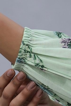Green Floral Printed A-Line Kurta, Pants and Dupatta Set - Image 8