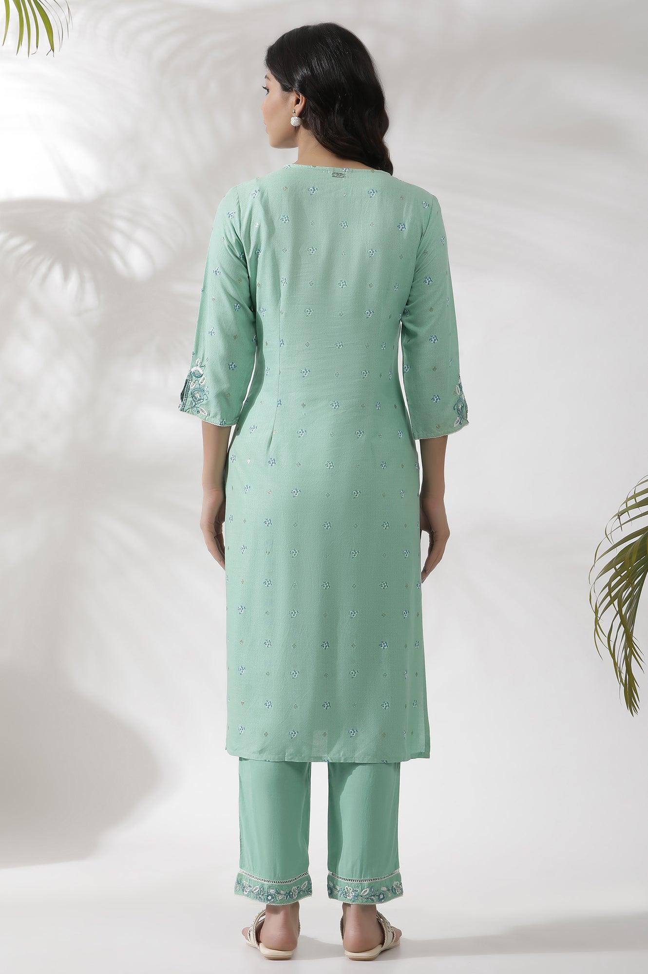 Green Floral Printed And Embroidered Kurta - Image 4