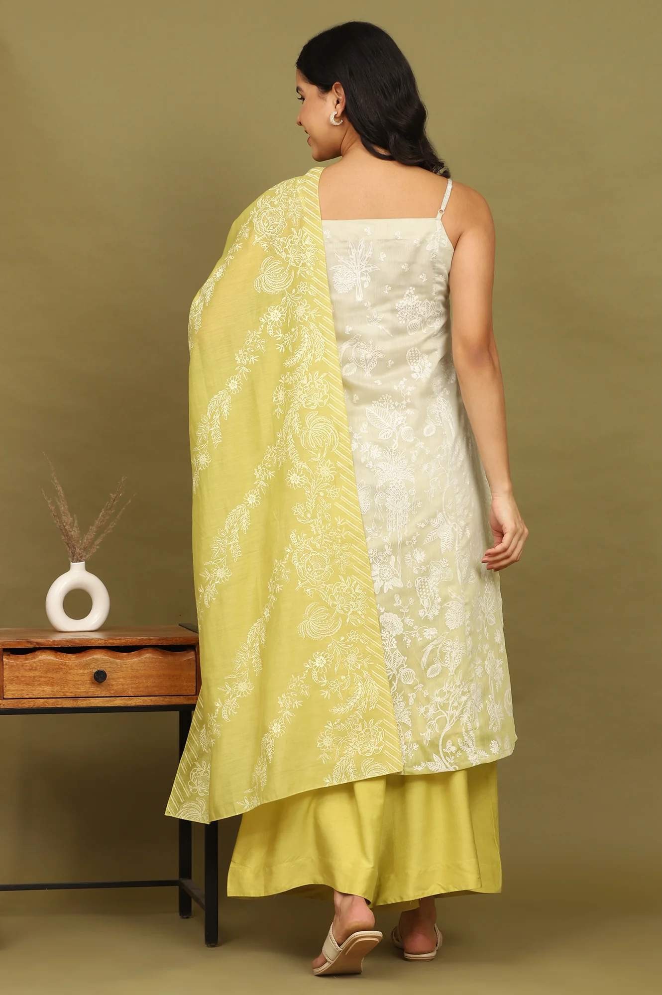 Green Floral Printed Chanderi Spaghetti Straight Kurta, Pants and Dupatta Set - Image 6