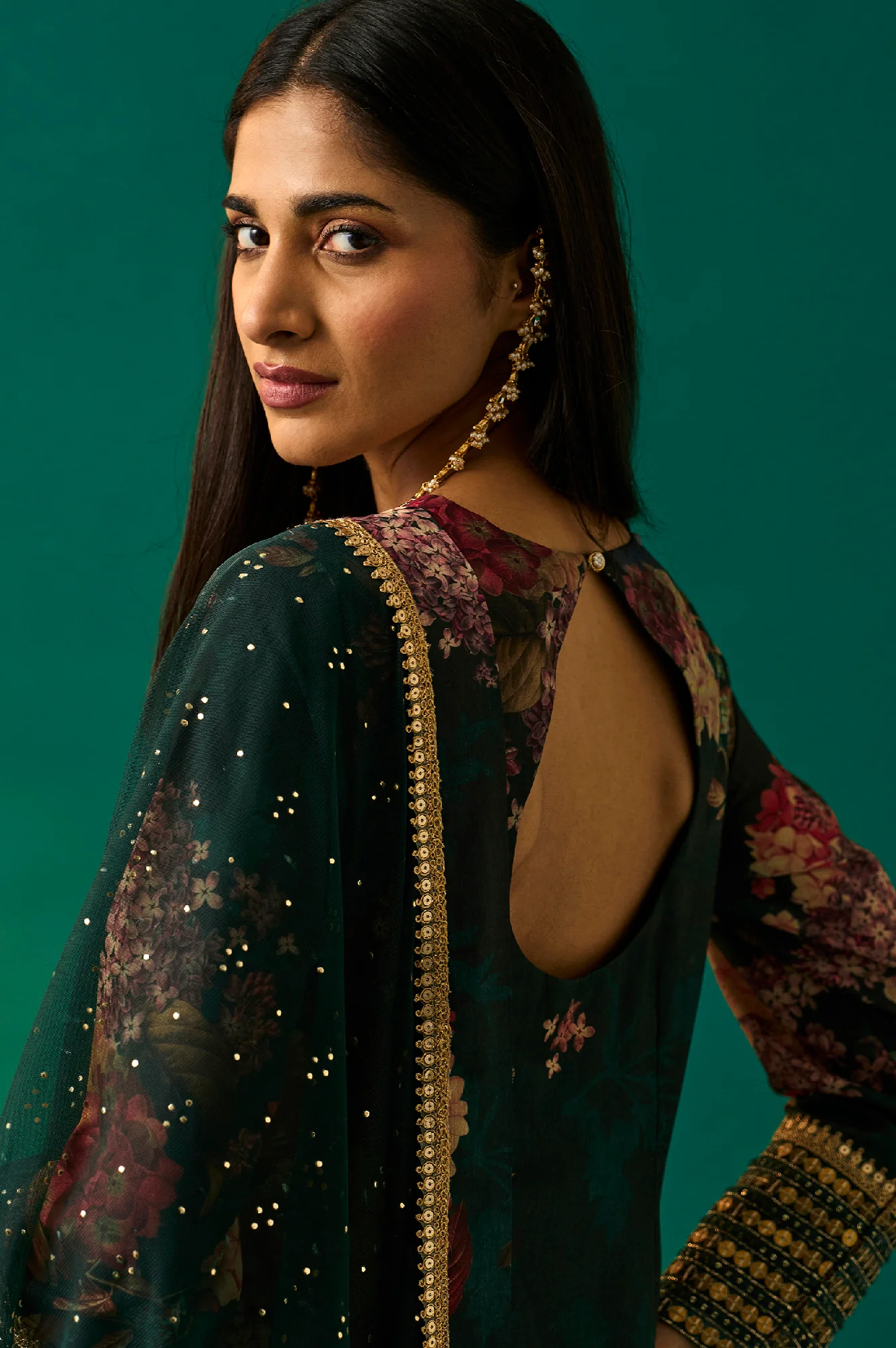 Green Floral Printed Embellished Straight Kurta with Salwar and Dupatta Set - Image 7