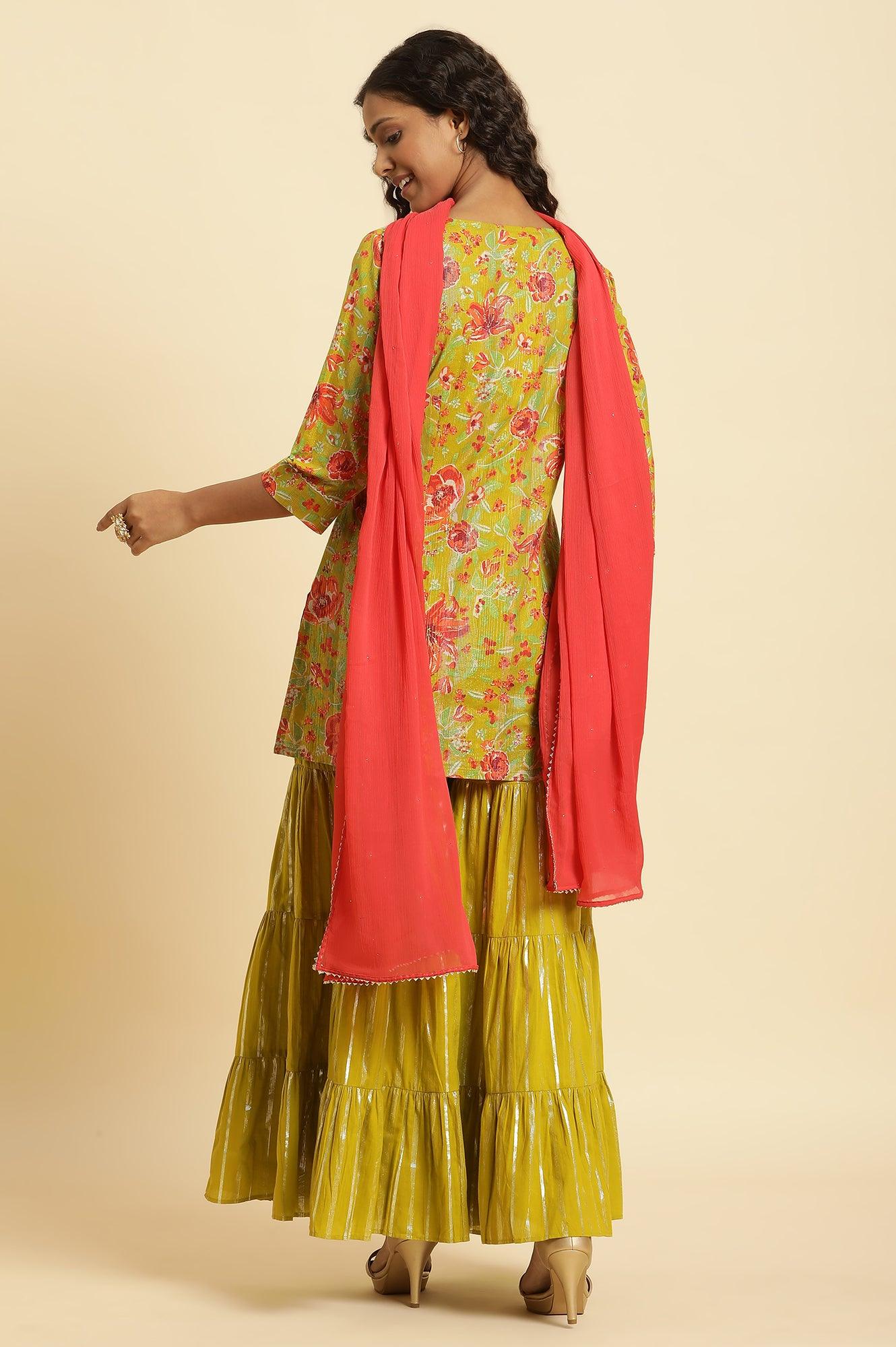 Green Floral Printed Short Kurta, Sharara And Dupatta Set - Image 4