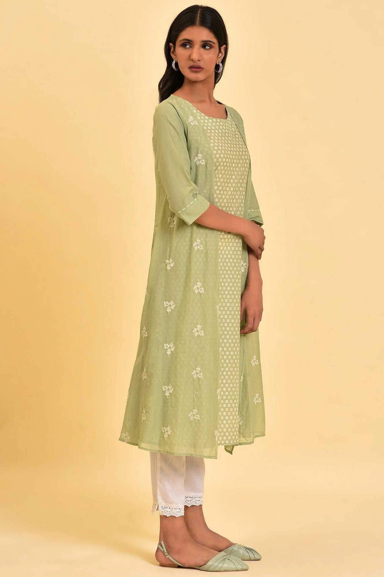Green Mock Layered Embroidered kurta - Image 4