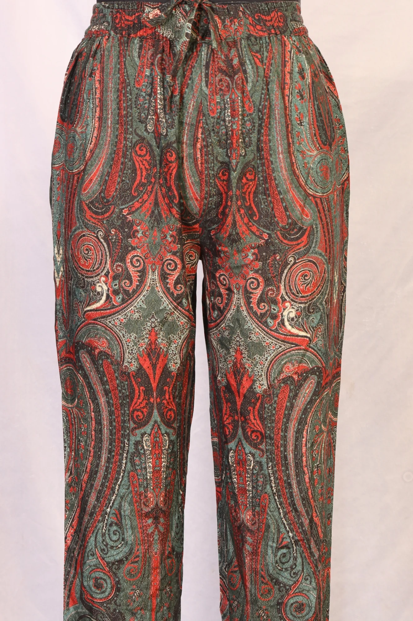 Green Paisley Mettalic Embroidered Pashmina Shimmer Anarkali Kurta with Straight Pants Set - Image 5