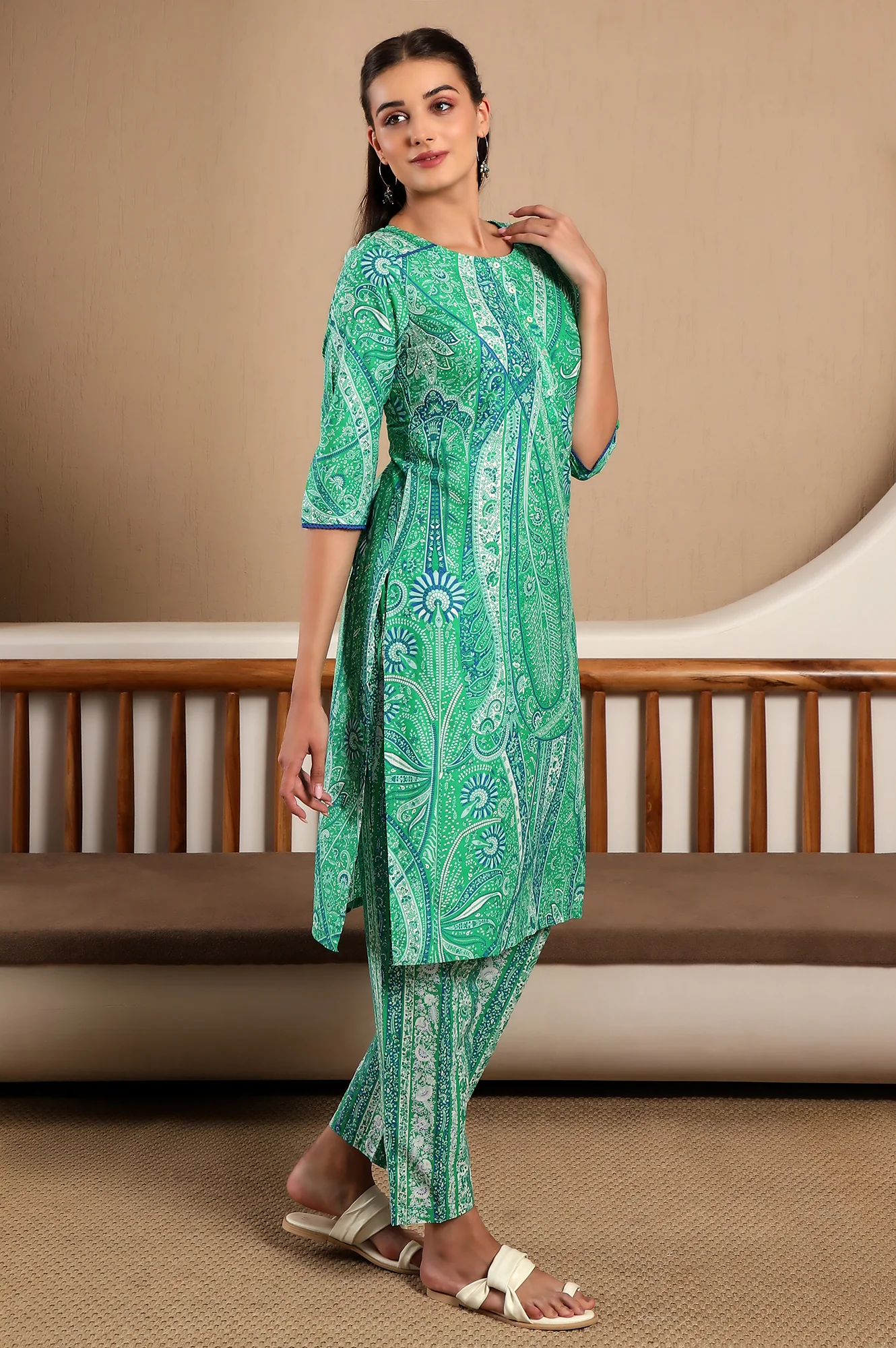 Green Paisley Print Pure Cotton Straight Kurta and Straight Pants Co-ord Set - Image 8