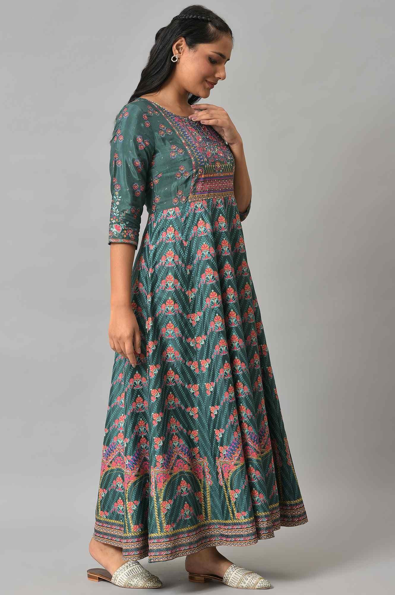 Green Panelled Festive Printed Dress - Image 4